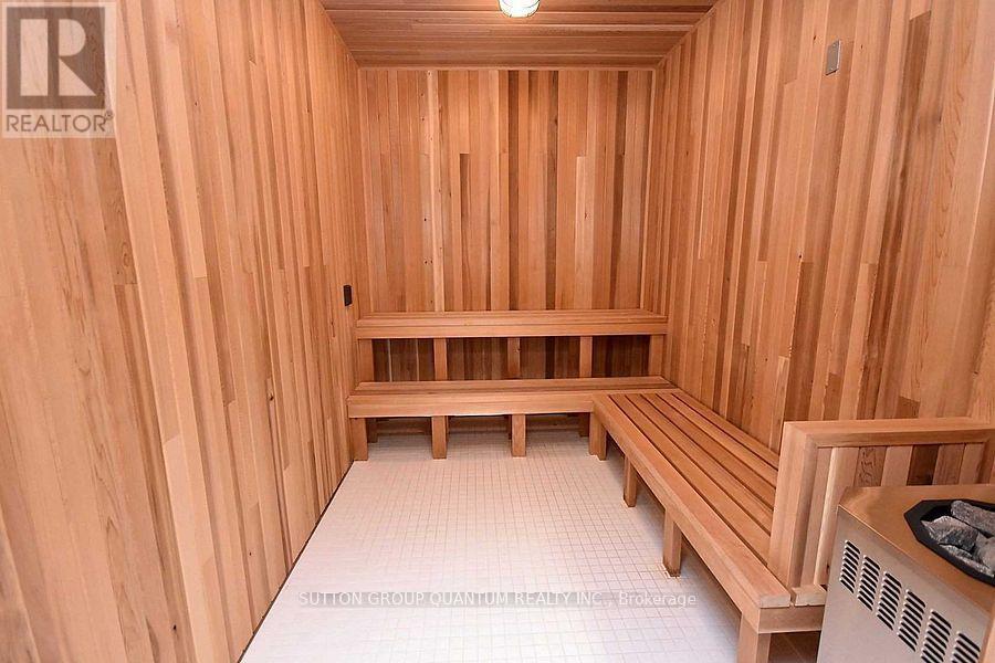 1506 - 55 Speers Road, Oakville, Ontario  L6K 3R6 - Photo 25 - W12851796