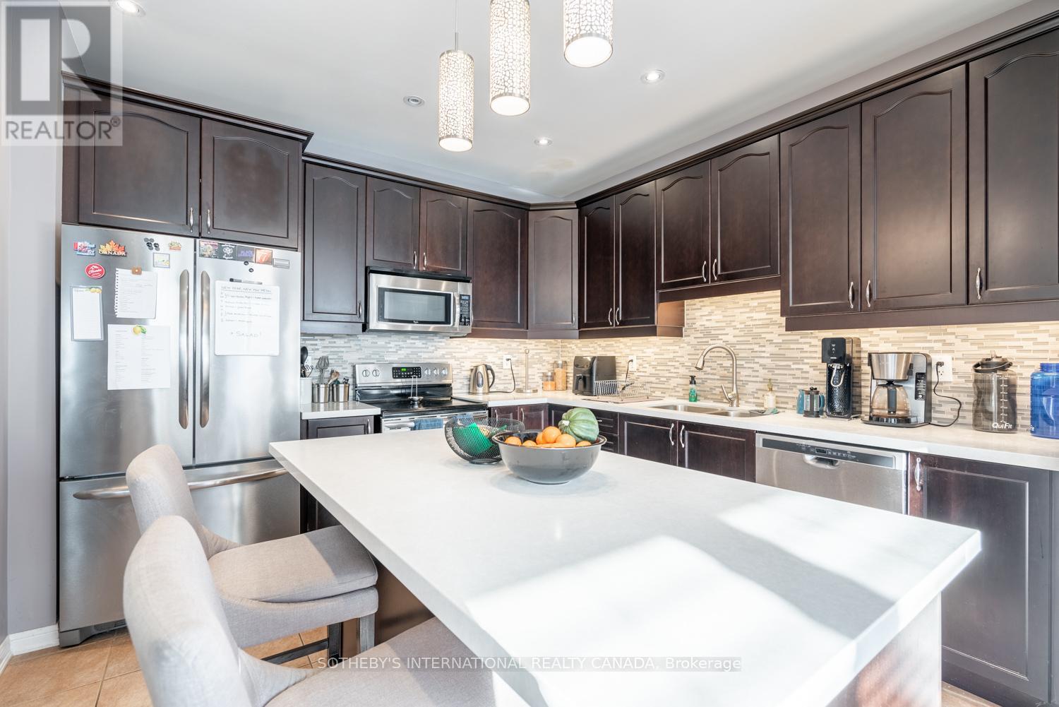 364 Leiterman Drive, Milton, Ontario  L9T 8G2 - Photo 12 - W12851828