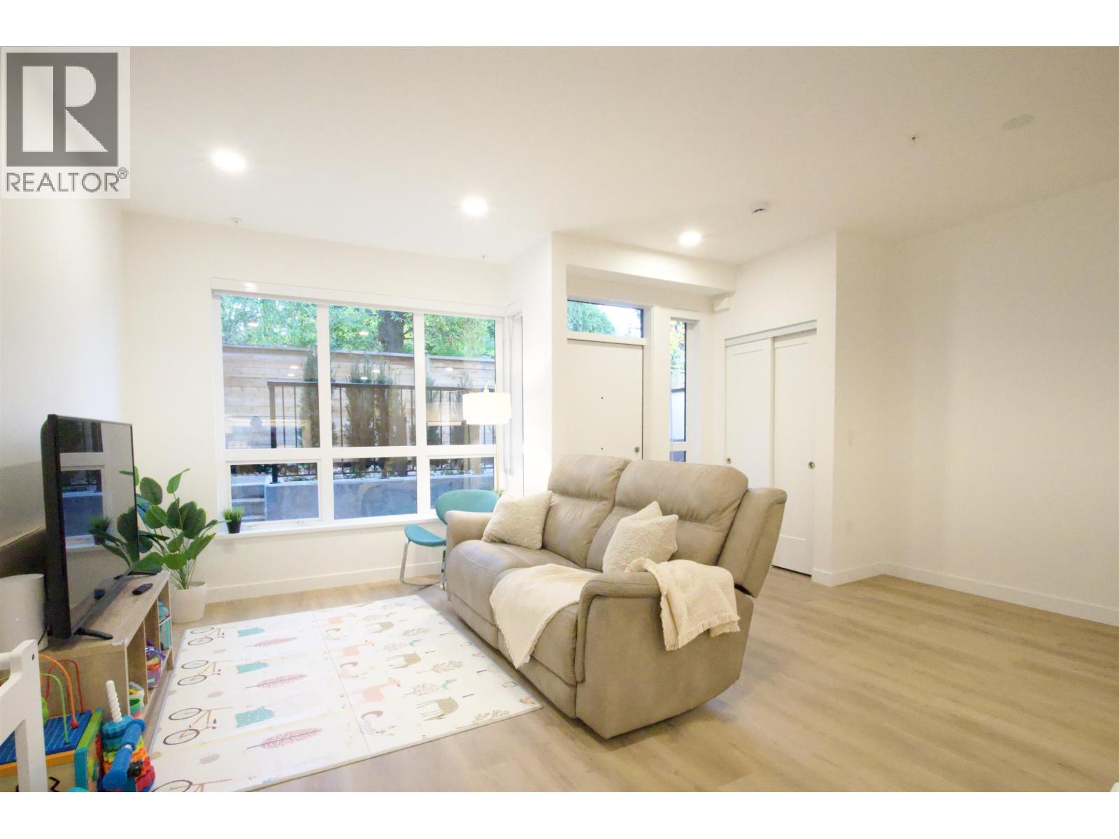 202 381 Clayton Street, Coquitlam, British Columbia  V3K 0J8 - Photo 6 - R3096428