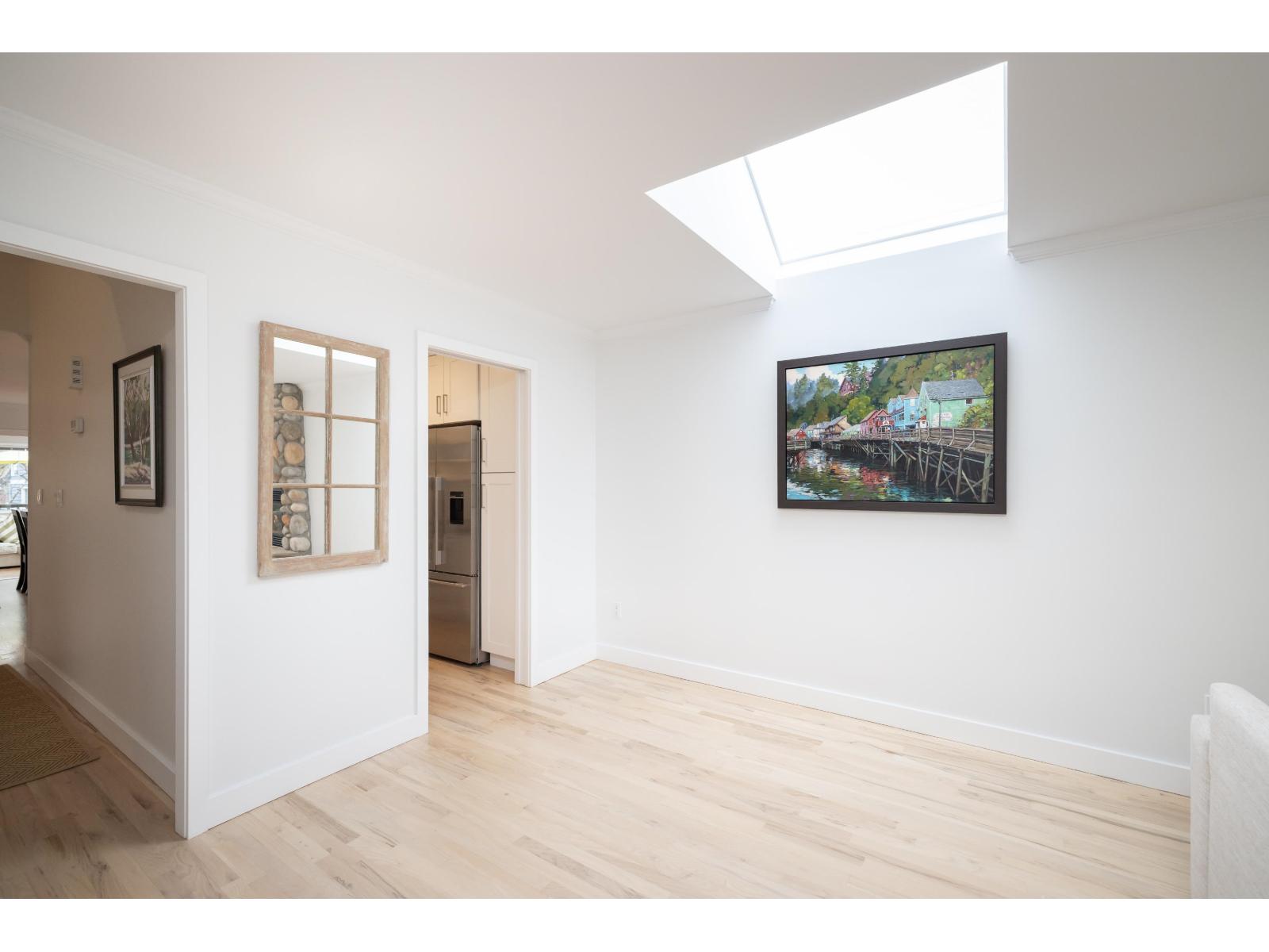 976 Habgood Street, White Rock, British Columbia  V4B 4W6 - Photo 8 - R3095863