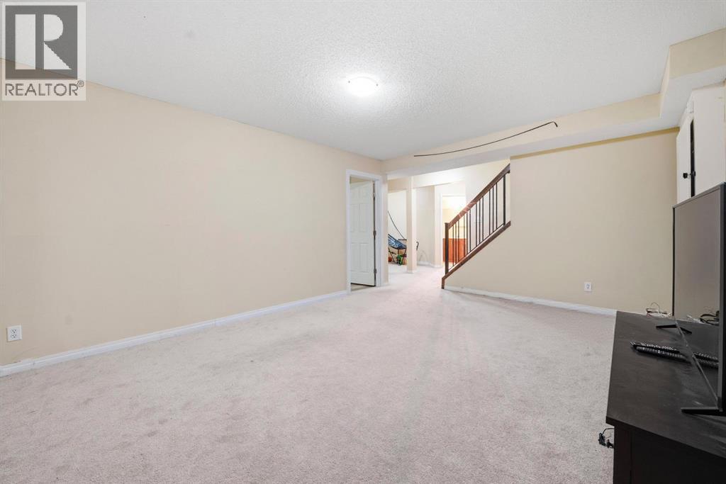 93 Copperleaf Way Se, Calgary, Alberta  T2Z 0H9 - Photo 33 - A2288760