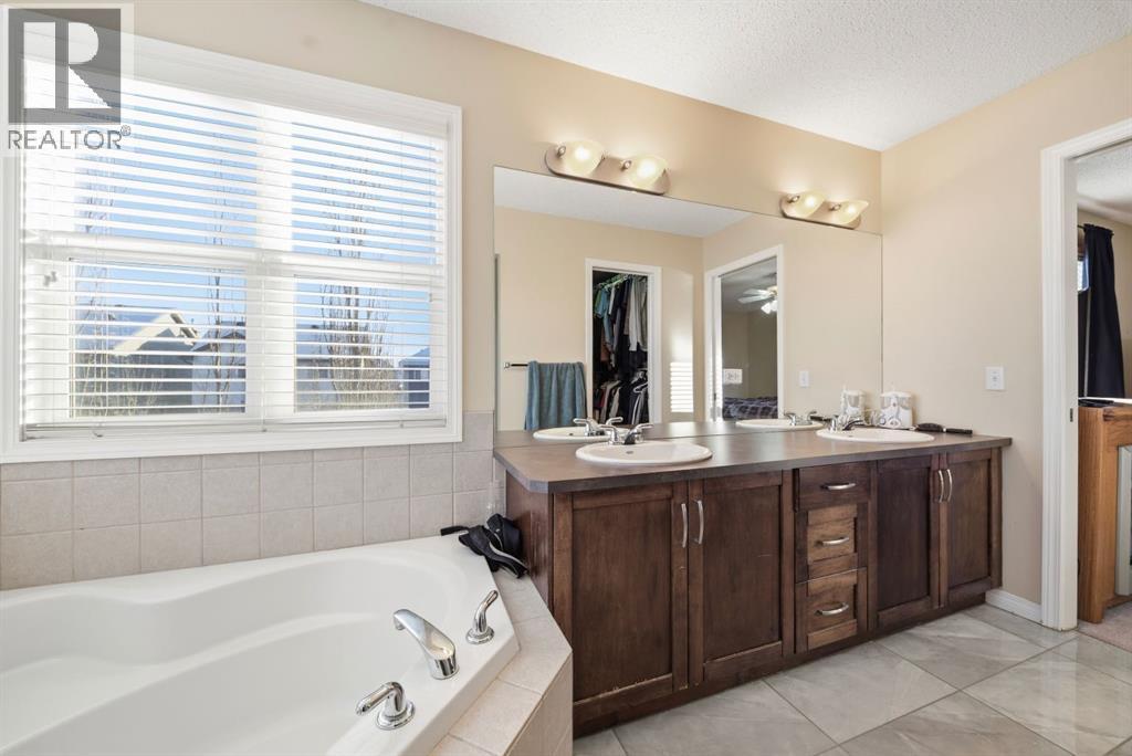 93 Copperleaf Way Se, Calgary, Alberta  T2Z 0H9 - Photo 30 - A2288760