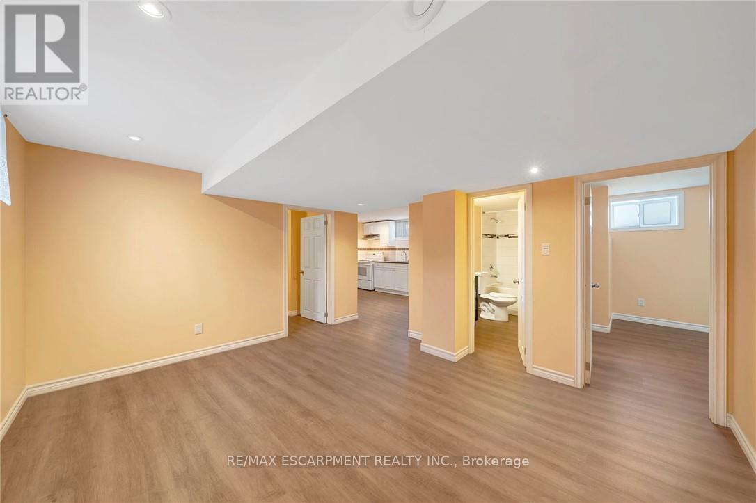 167 Miles Road, Hamilton, Ontario  L8W 1E2 - Photo 20 - X12851820