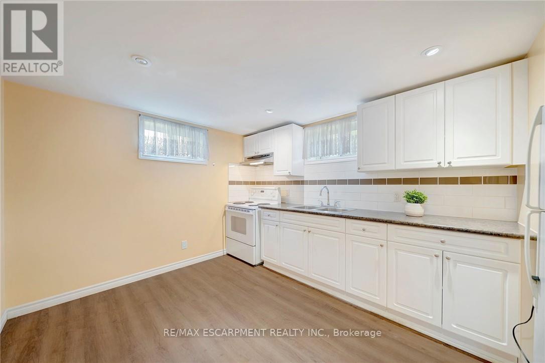 167 Miles Road, Hamilton, Ontario  L8W 1E2 - Photo 24 - X12851820