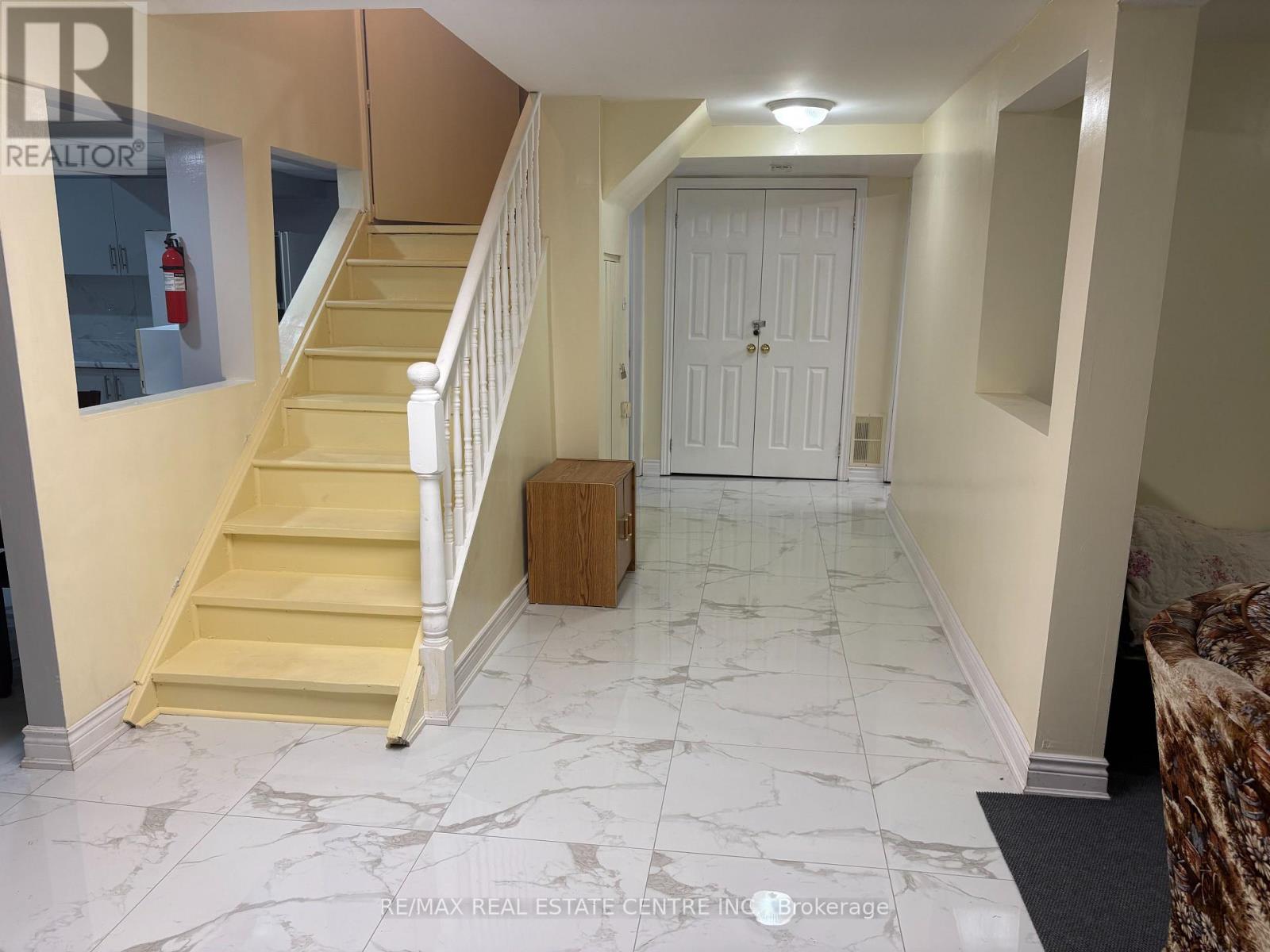 Basement - 27 Fairlight Street, Brampton, Ontario  L6Z 3W2 - Photo 10 - W12841238