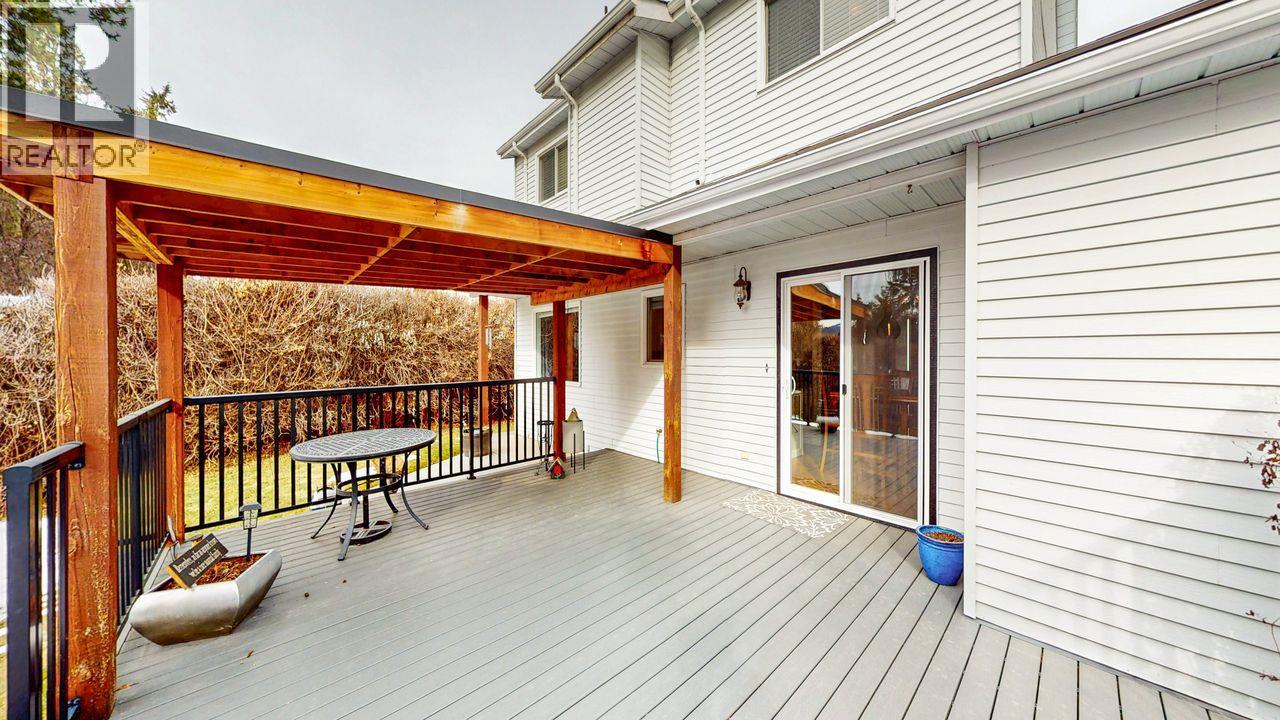 3305 7th Street S, Cranbrook, British Columbia  V1C 5G6 - Photo 8 - 10378012