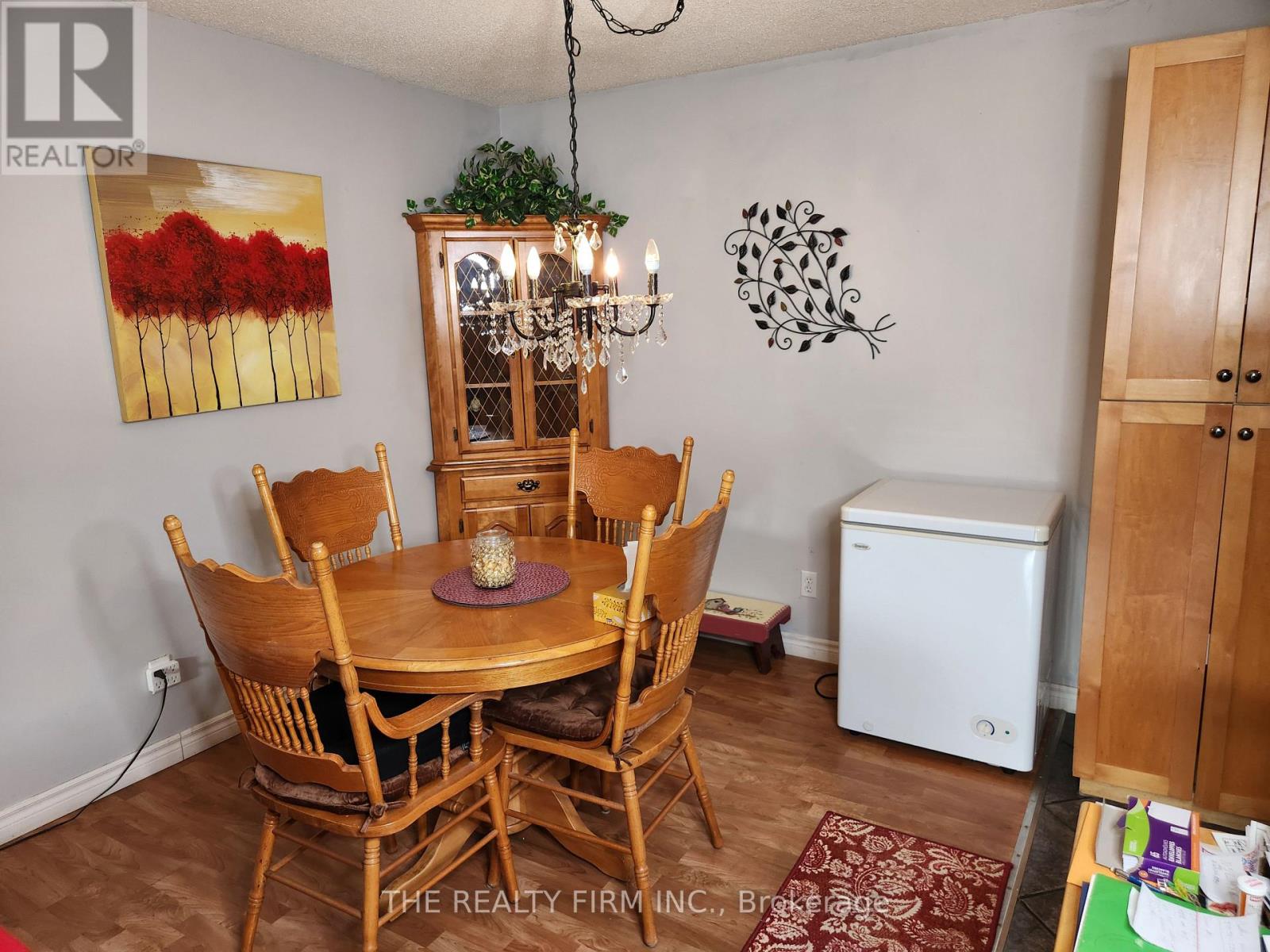 208 - 735 Deveron Crescent, London South, Ontario  N5Z 4X8 - Photo 9 - X12851888