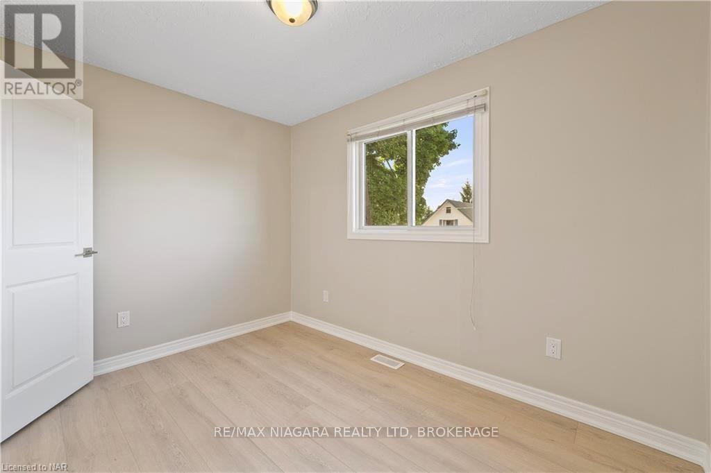 1 - 6344 Drummond Road, Niagara Falls, Ontario  L2G 4M9 - Photo 19 - X12851896