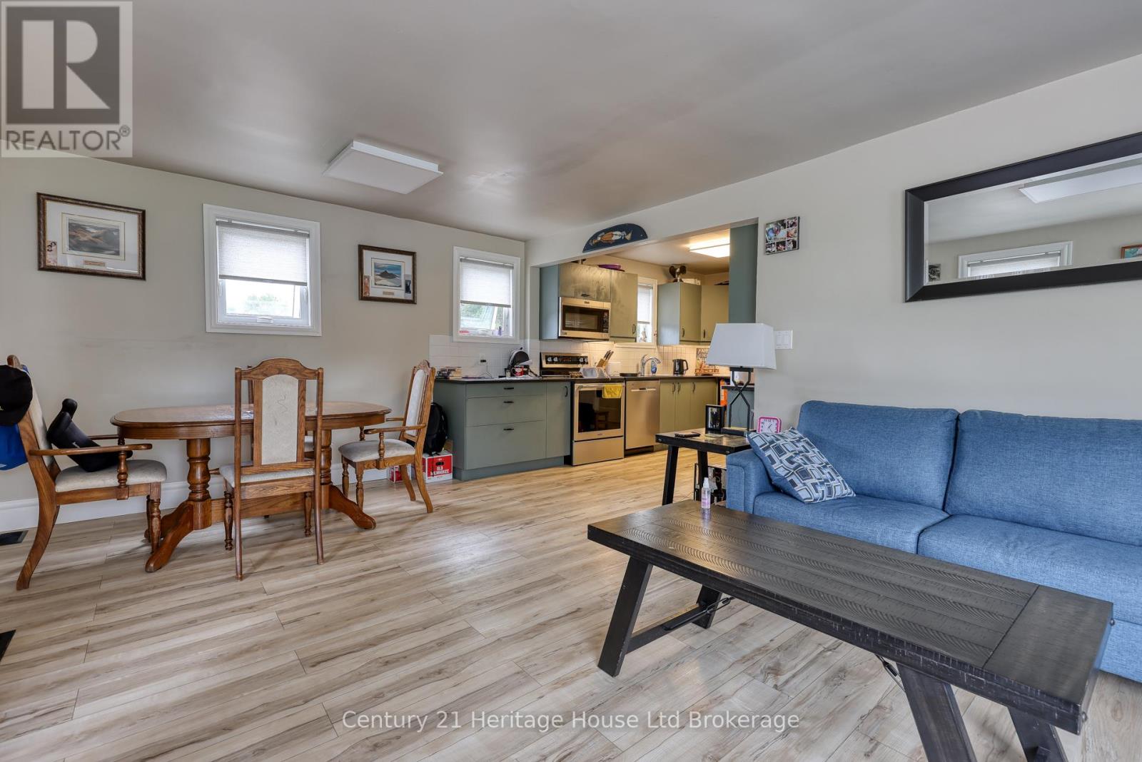 729 Hounsfield Street, Woodstock, Ontario  N4S 1P3 - Photo 7 - X12851848