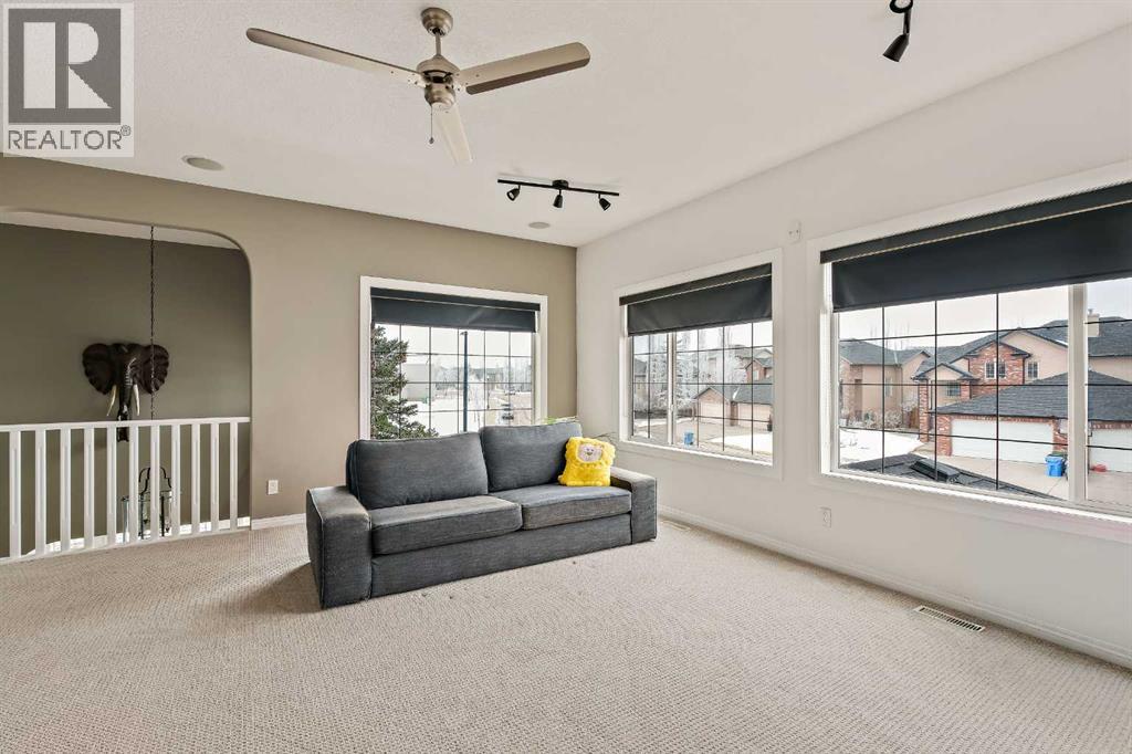 1560 Strathcona Drive Sw, Calgary, Alberta  T3H 4R8 - Photo 27 - A2290403