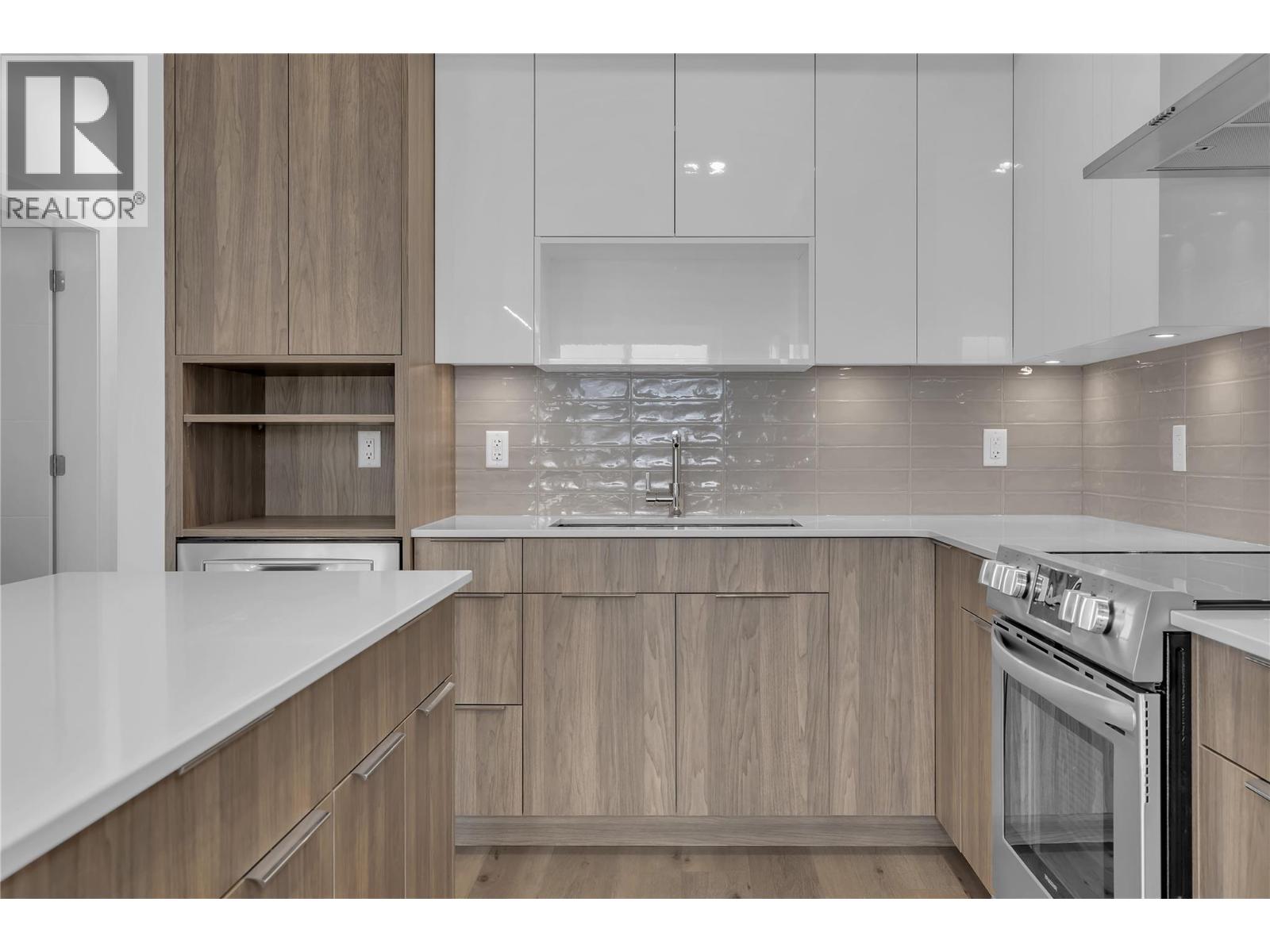 3642 Mission Springs Drive Unit# 502c, Kelowna, British Columbia  V1W 0E1 - Photo 4 - 10378269