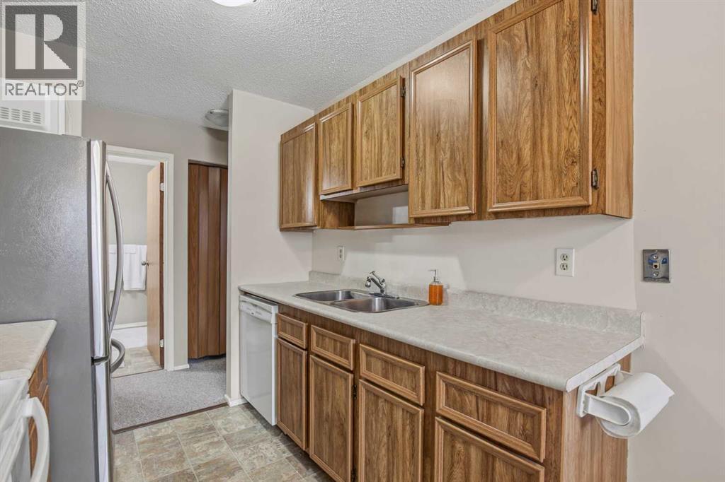 302, 41 Bennett Street, Red Deer, Alberta  T4R 1V4 - Photo 4 - A2287836