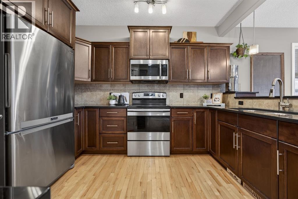 232 Mahogany Terrace Se, Calgary, Alberta  T3M 0T4 - Photo 12 - A2288958