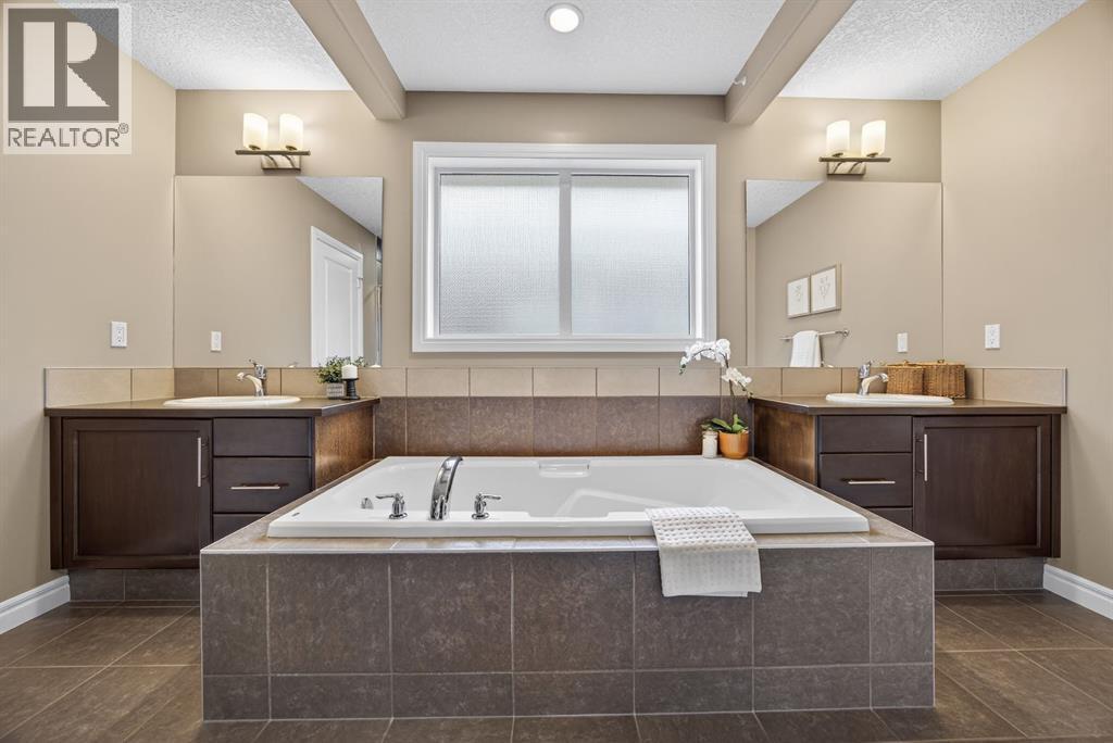 232 Mahogany Terrace Se, Calgary, Alberta  T3M 0T4 - Photo 30 - A2288958