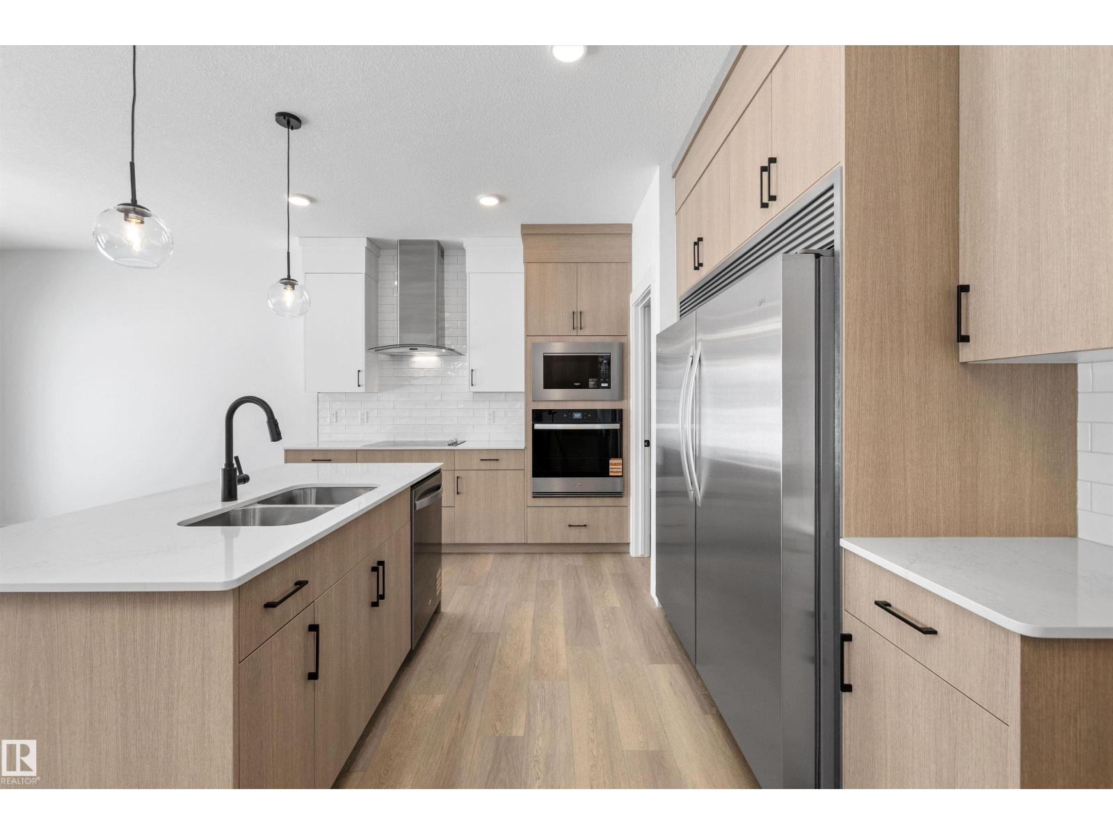 1077 Cristall Cr Sw, Edmonton, Alberta  T6W 5S6 - Photo 11 - E4476131