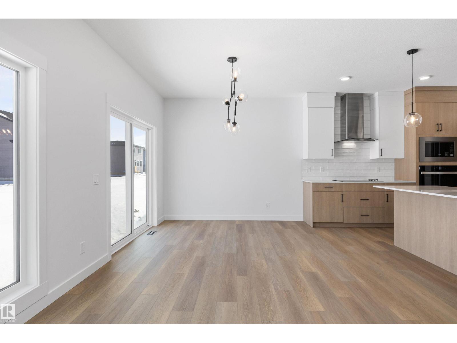 1077 Cristall Cr Sw, Edmonton, Alberta  T6W 5S6 - Photo 16 - E4476131