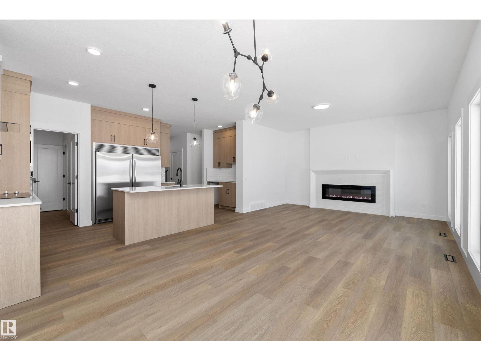 1077 Cristall Cr Sw, Edmonton, Alberta  T6W 5S6 - Photo 17 - E4476131