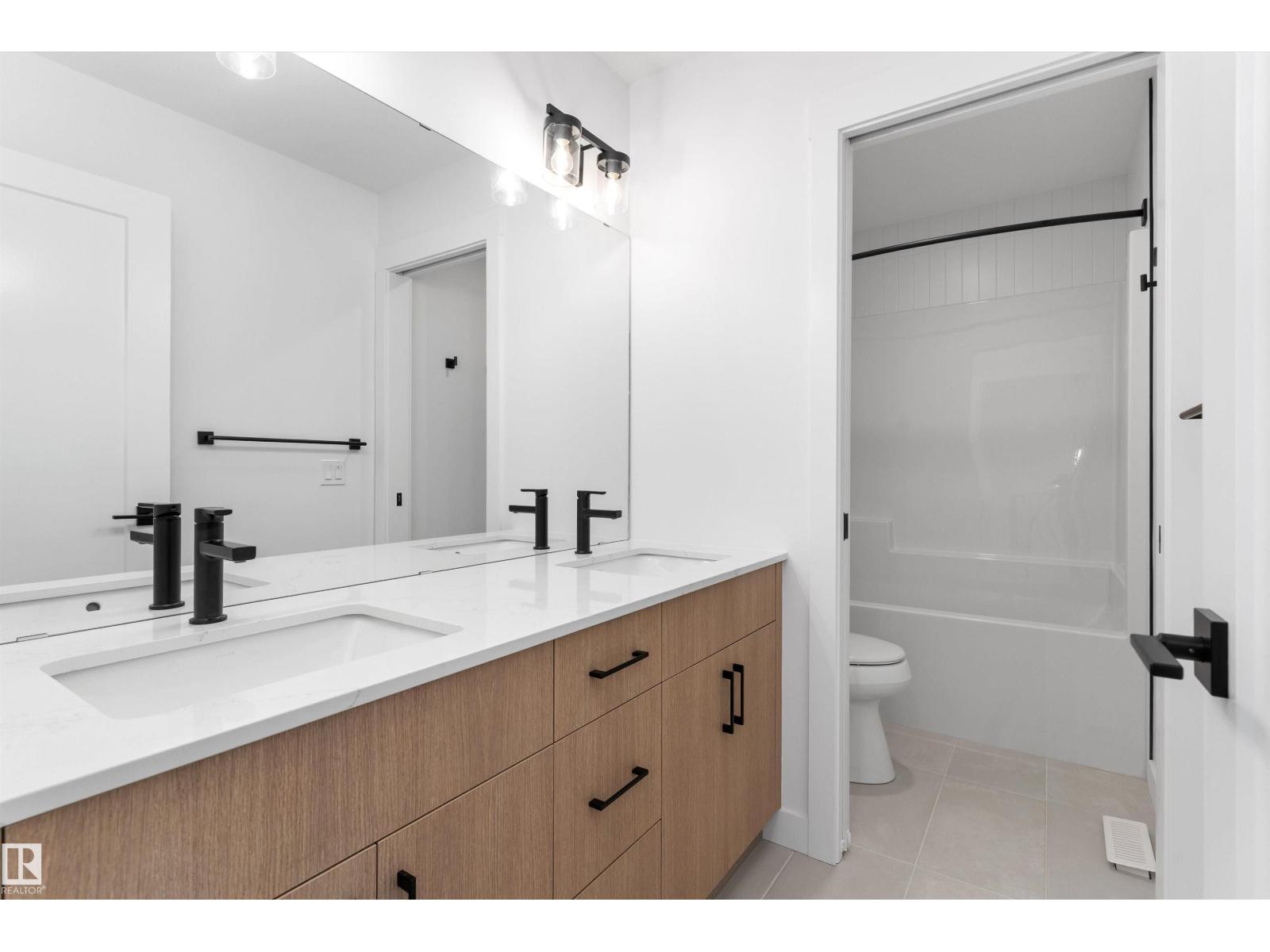 1077 Cristall Cr Sw, Edmonton, Alberta  T6W 5S6 - Photo 29 - E4476131