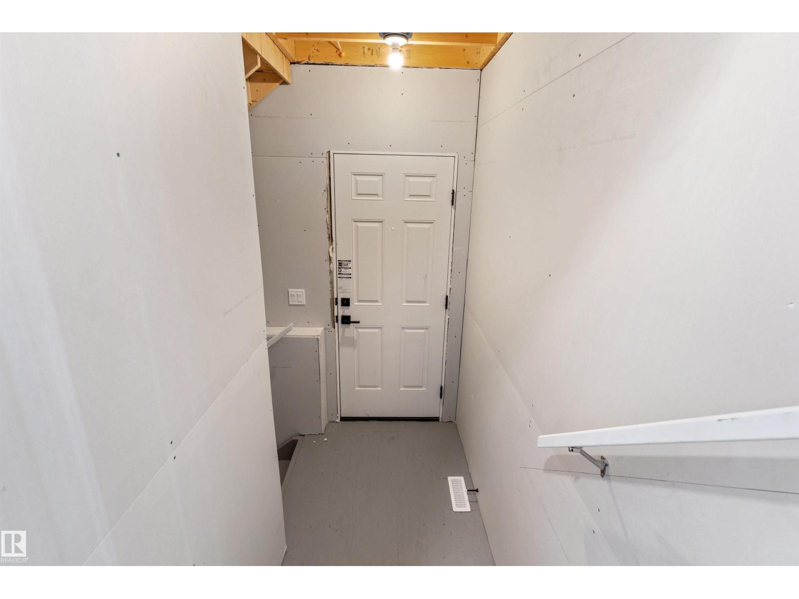 1077 Cristall Cr Sw, Edmonton, Alberta  T6W 5S6 - Photo 39 - E4476131