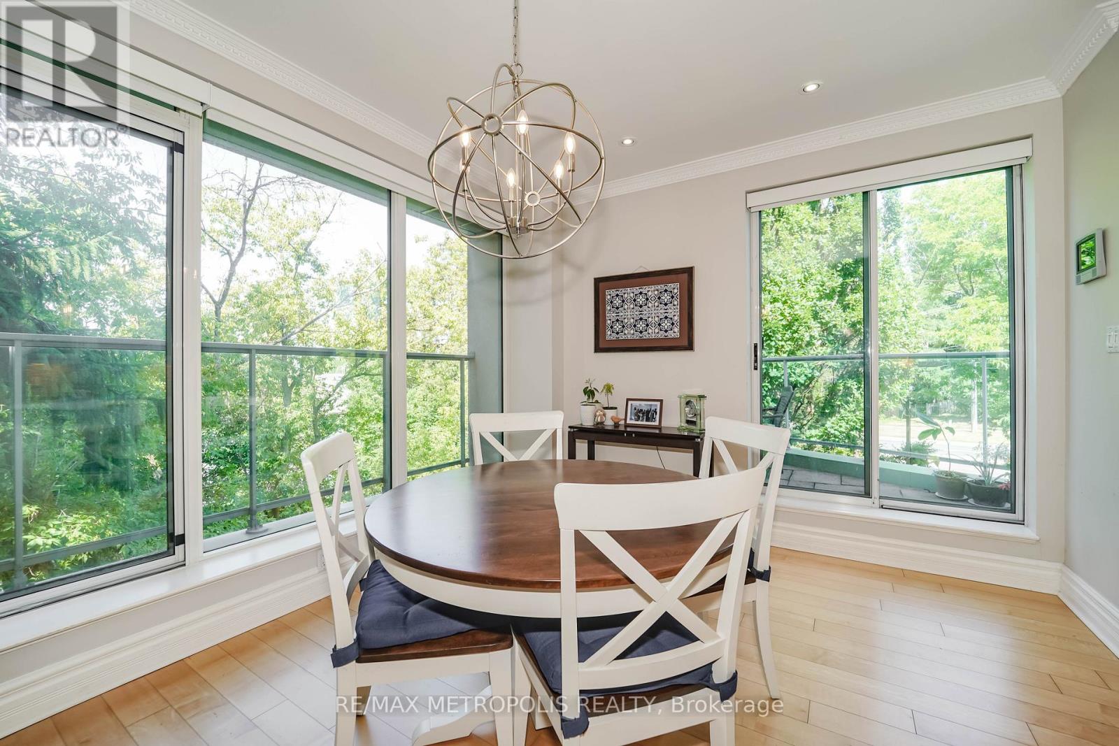 201 - 1 Watergarden Way, Toronto, Ontario  M2K 2Z7 - Photo 6 - C12851912