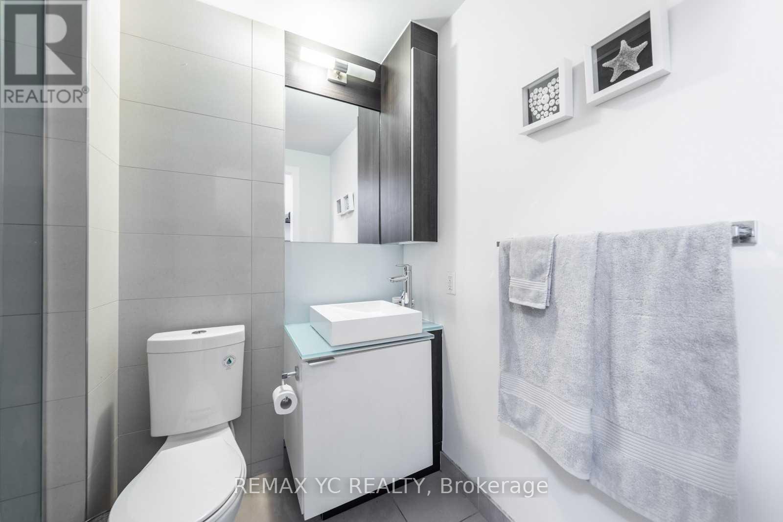 4203 - 300 Front Street W, Toronto, Ontario  M5V 0E9 - Photo 9 - C12851938