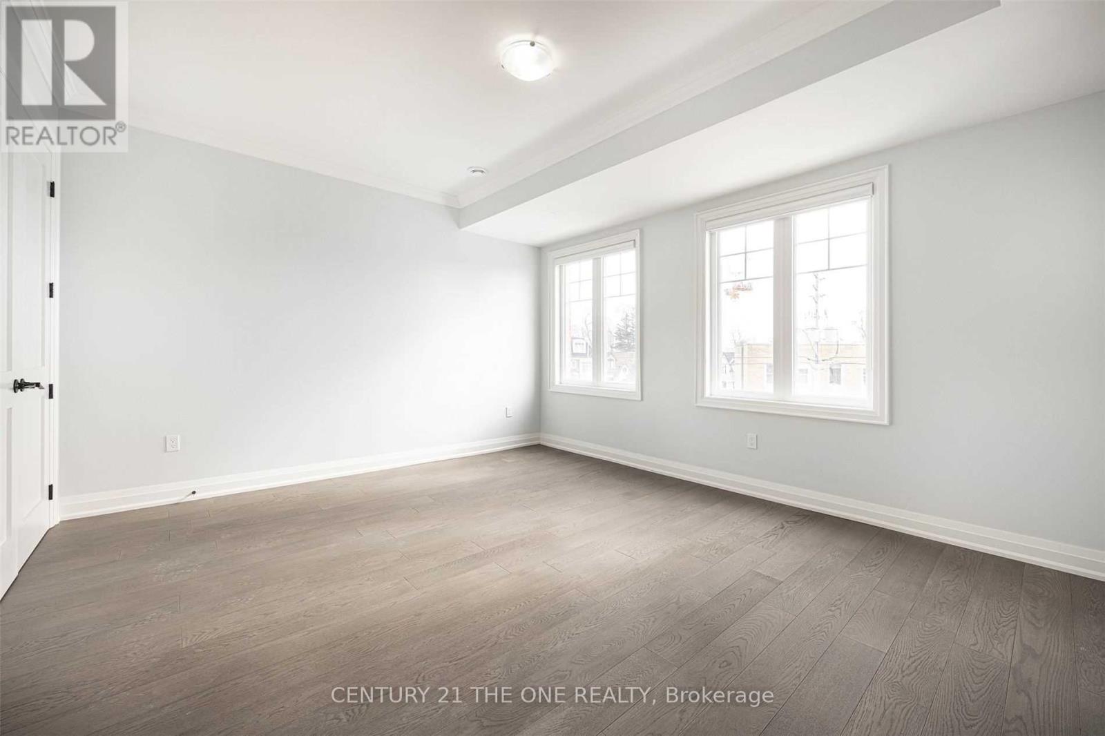 230 Mcrae Drive, Toronto, Ontario  M4G 1T5 - Photo 11 - C12851978