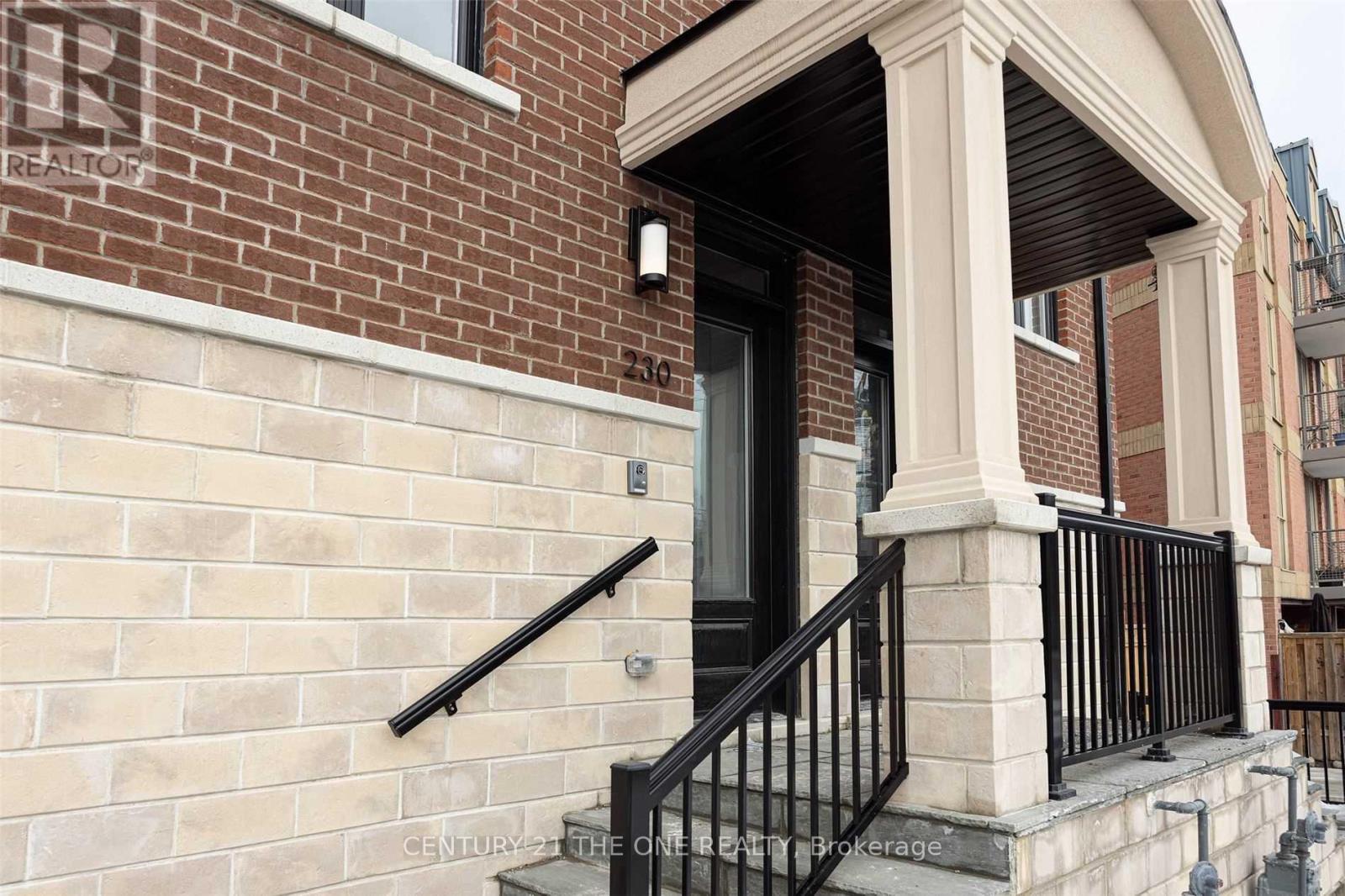 230 Mcrae Drive, Toronto, Ontario  M4G 1T5 - Photo 3 - C12851978