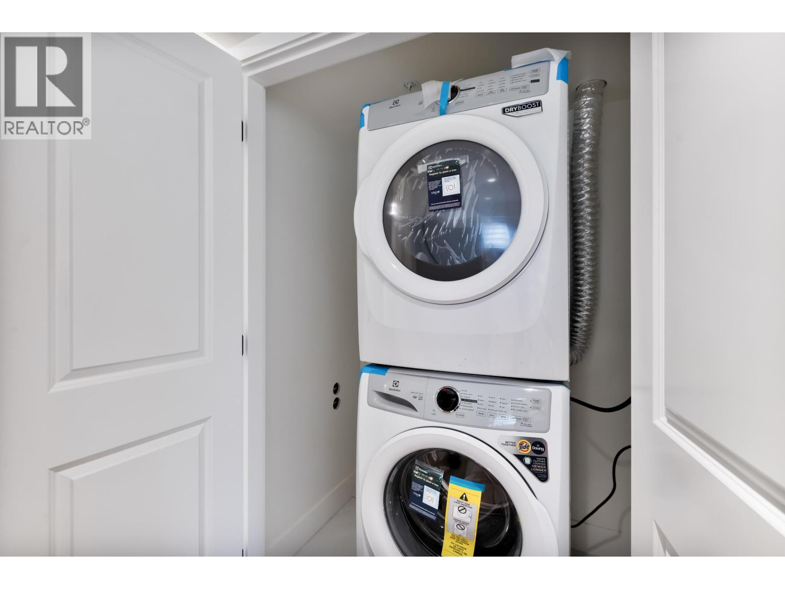 23184 136 Avenue, Maple Ridge, British Columbia  V4R 2R5 - Photo 38 - R3015905