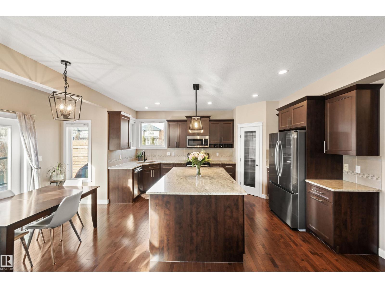 1477 Wates Link Li Sw, Edmonton, Alberta  T6W 0V1 - Photo 11 - E4476076