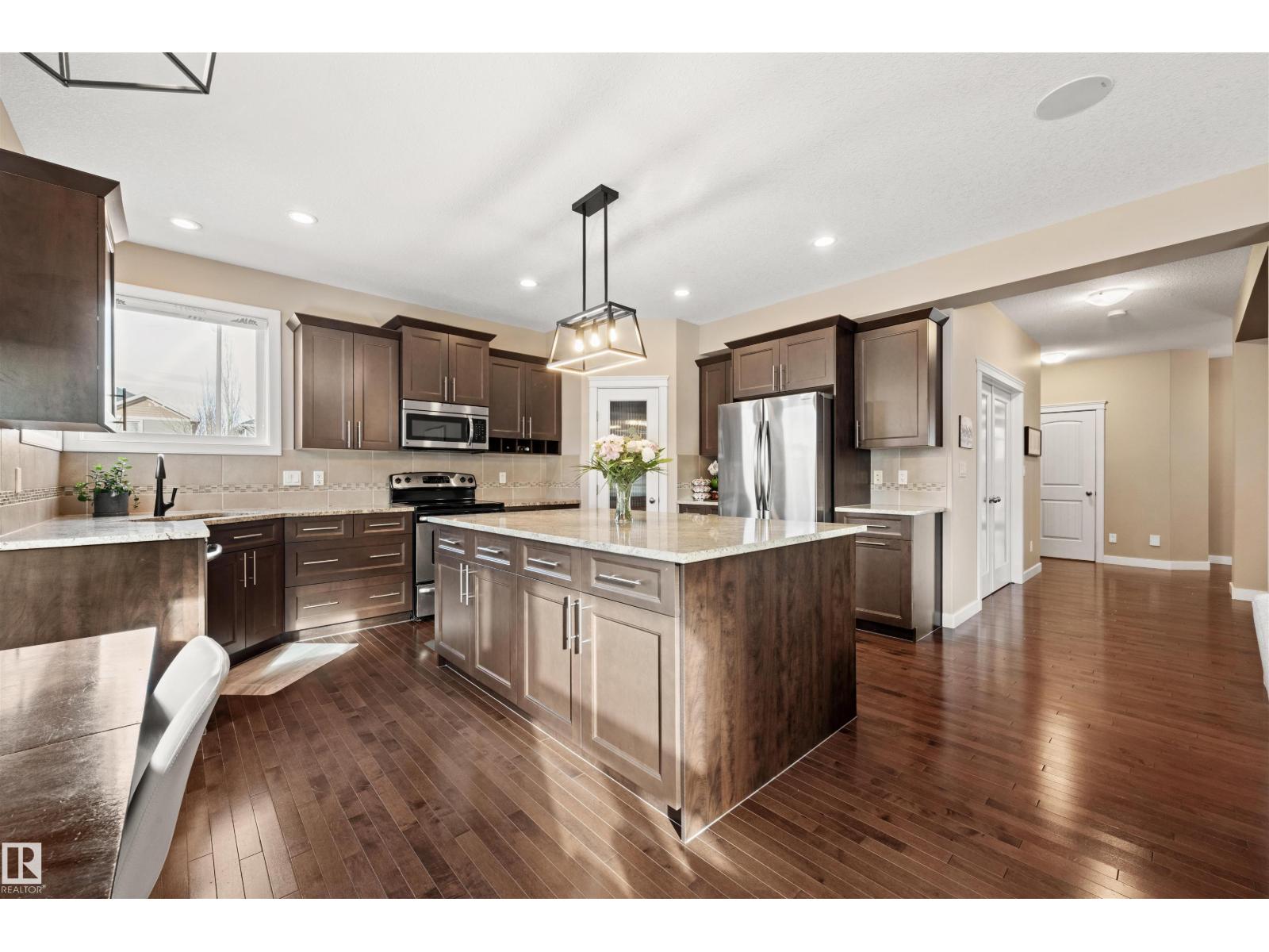 1477 Wates Link Li Sw, Edmonton, Alberta  T6W 0V1 - Photo 10 - E4476076