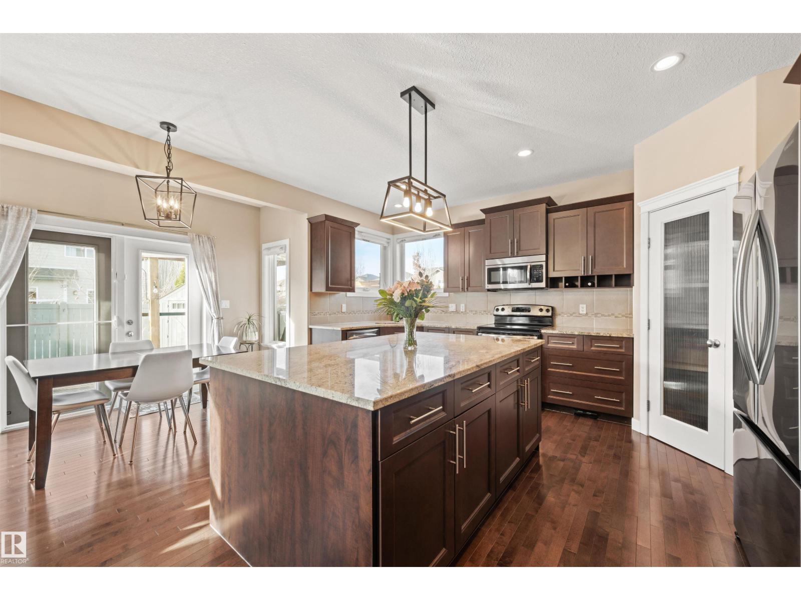 1477 Wates Link Li Sw, Edmonton, Alberta  T6W 0V1 - Photo 12 - E4476076