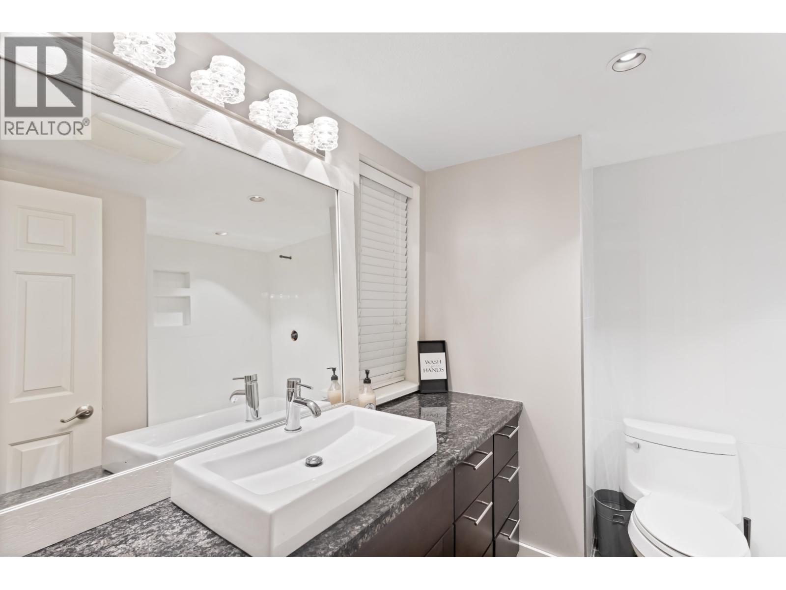 27740 Sayers Crescent, Maple Ridge, British Columbia  V2W 1N4 - Photo 16 - R3048461