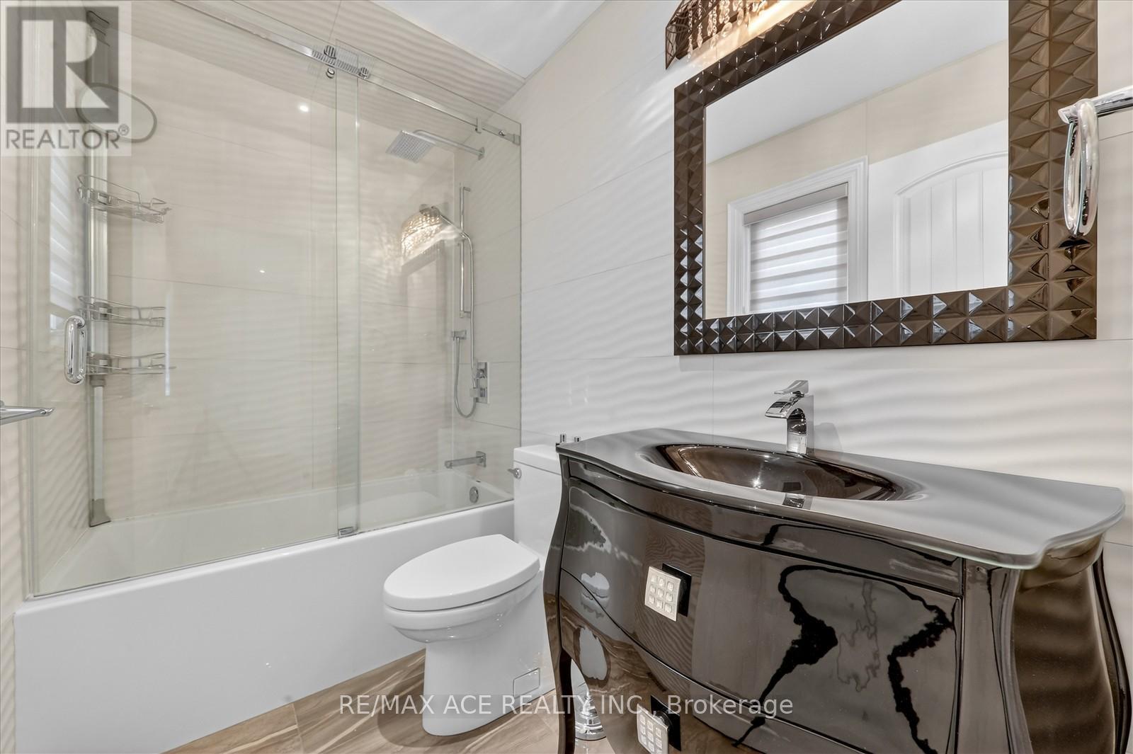 Main - 90 Colonial Avenue, Toronto, Ontario  M1M 2C5 - Photo 27 - E12851866