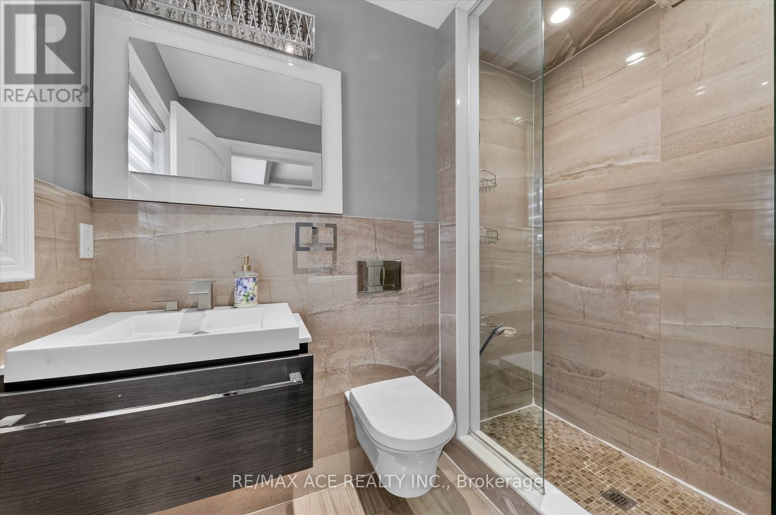 Main - 90 Colonial Avenue, Toronto, Ontario  M1M 2C5 - Photo 34 - E12851866