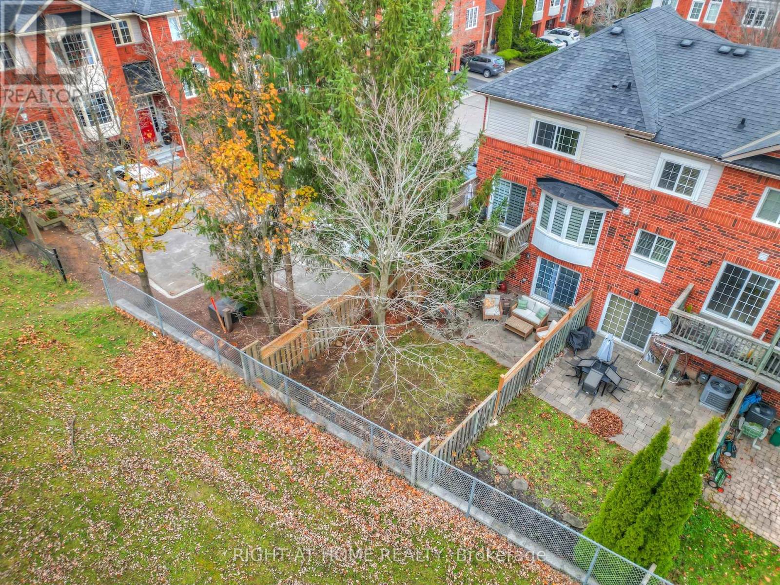 40 - 130 Mosaics Avenue, Aurora, Ontario  L4G 7L5 - Photo 36 - N12851914