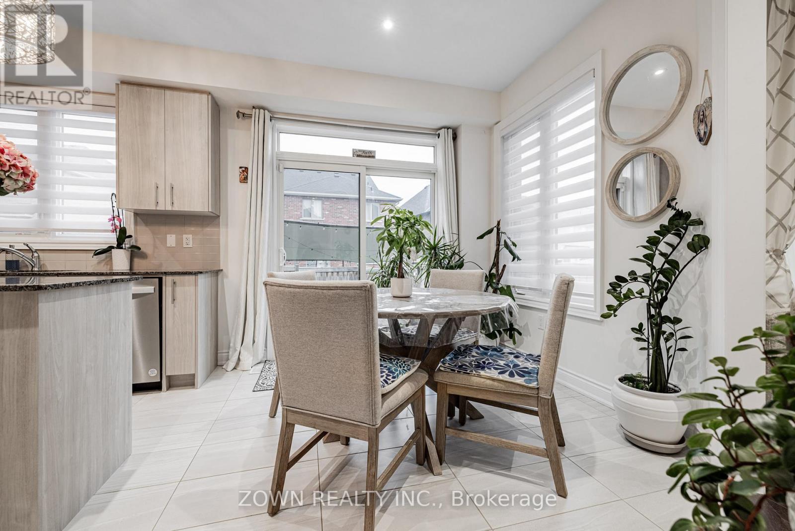 1352 Blackmore Street, Innisfil, Ontario  L9S 0P2 - Photo 15 - N12851990