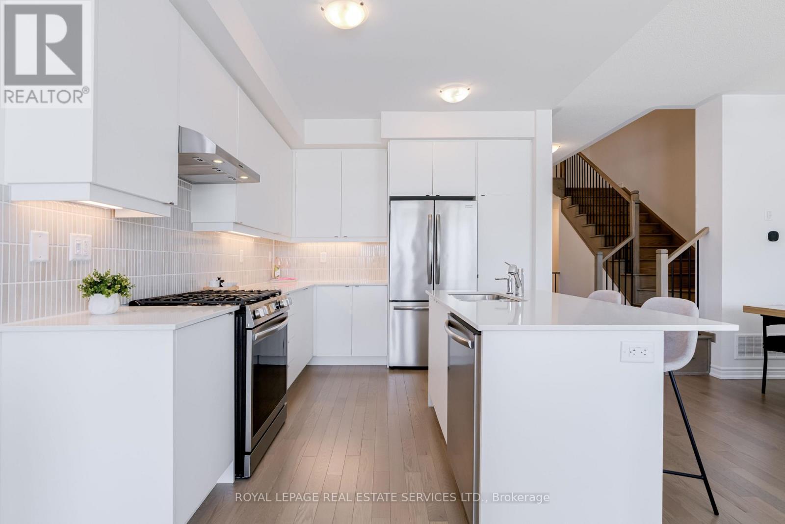 149 Greer Street, Barrie, Ontario  L9J 0R7 - Photo 13 - S12851854