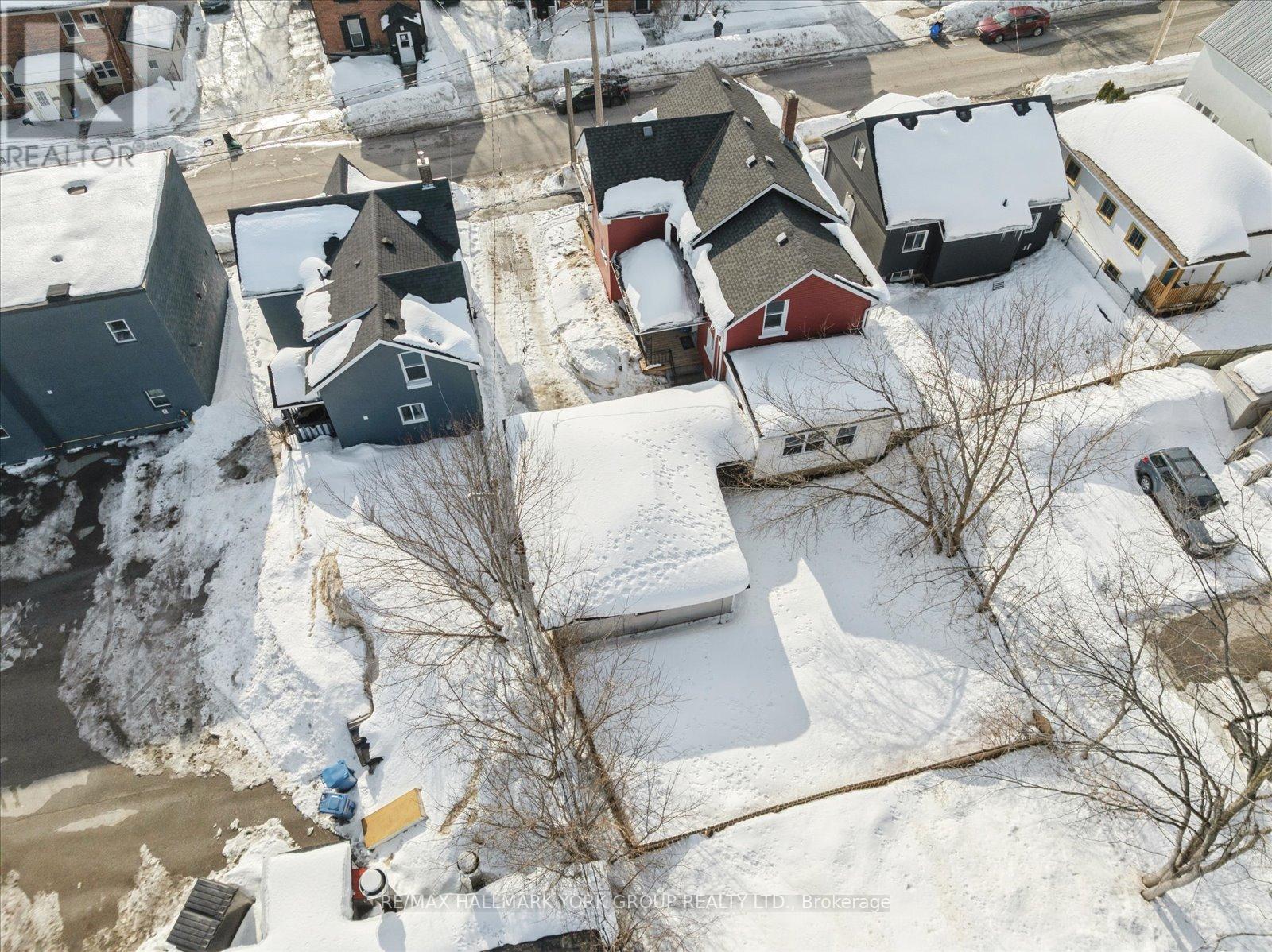 16 Albert Street N, Orillia, Ontario  L3V 5K1 - Photo 41 - S12851950