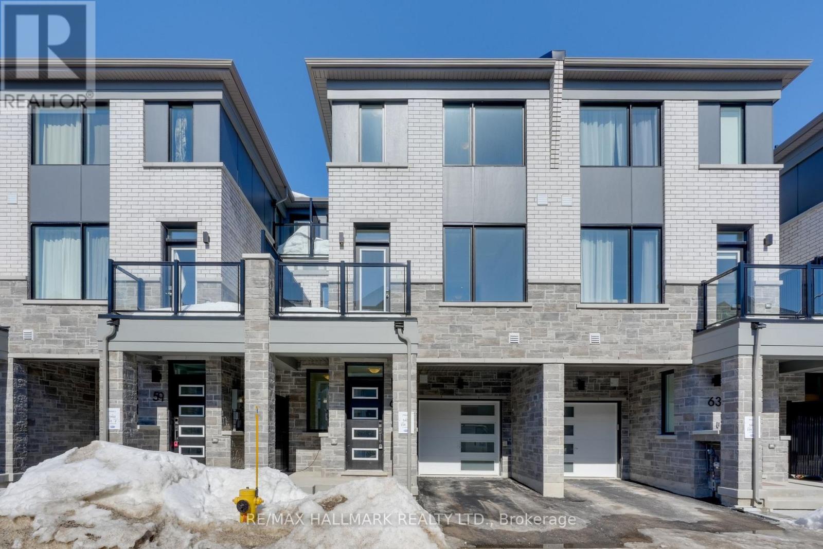 61 Pearen Lane, Barrie, Ontario  L9J 0Z6 - Photo 1 - S12851966