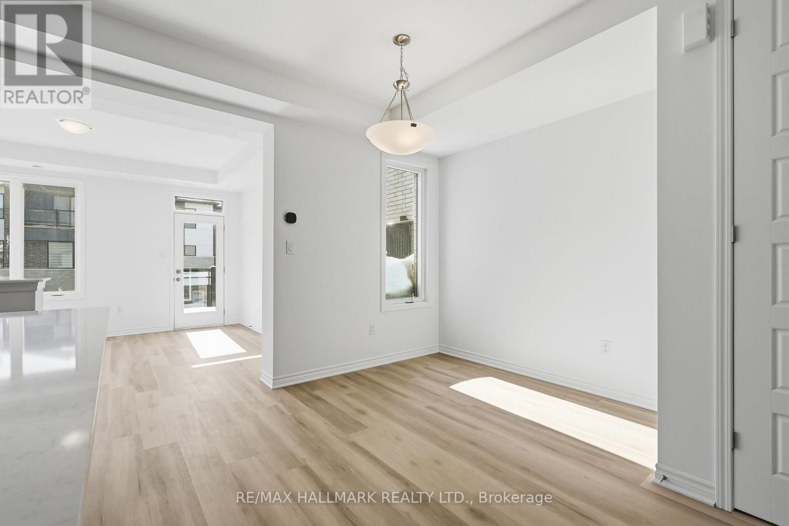 61 Pearen Lane, Barrie, Ontario  L9J 0Z6 - Photo 16 - S12851966