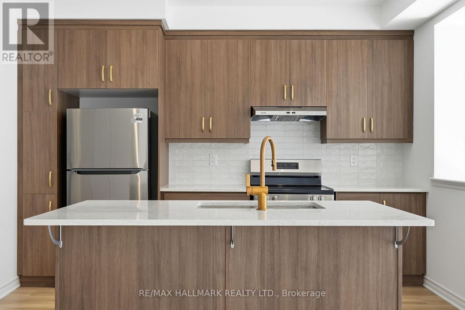 61 Pearen Lane, Barrie, Ontario  L9J 0Z6 - Photo 18 - S12851966