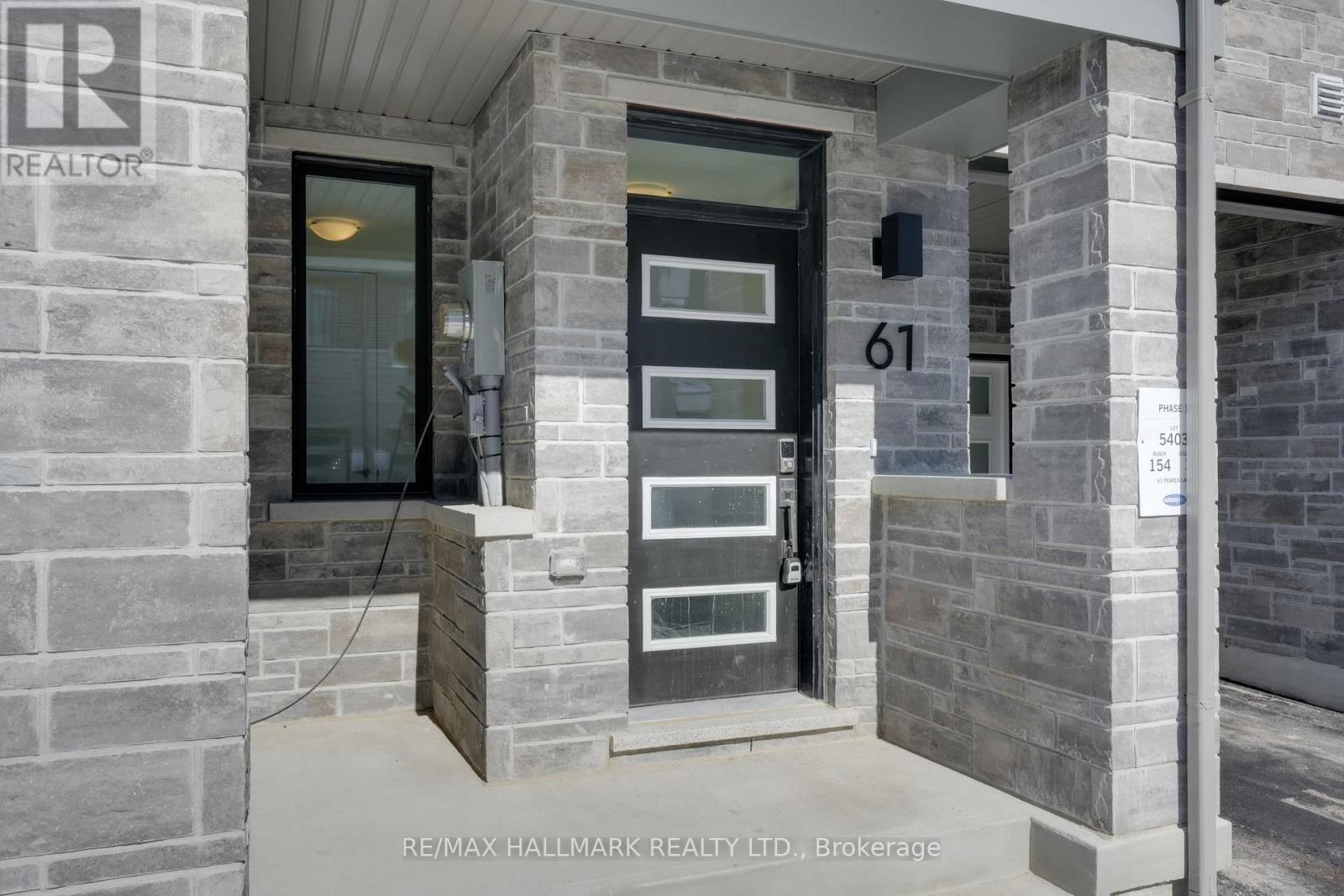 61 Pearen Lane, Barrie, Ontario  L9J 0Z6 - Photo 5 - S12851966