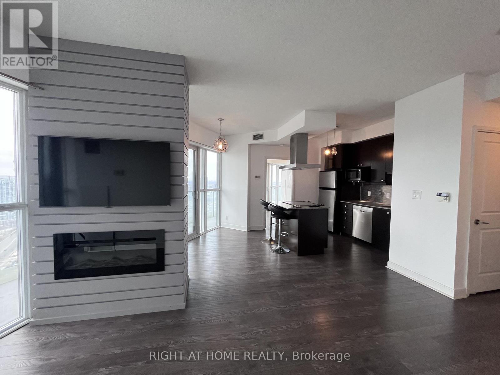 4006 - 50 Absolute Avenue, Mississauga, Ontario  L4Z 0A8 - Photo 10 - W12851868