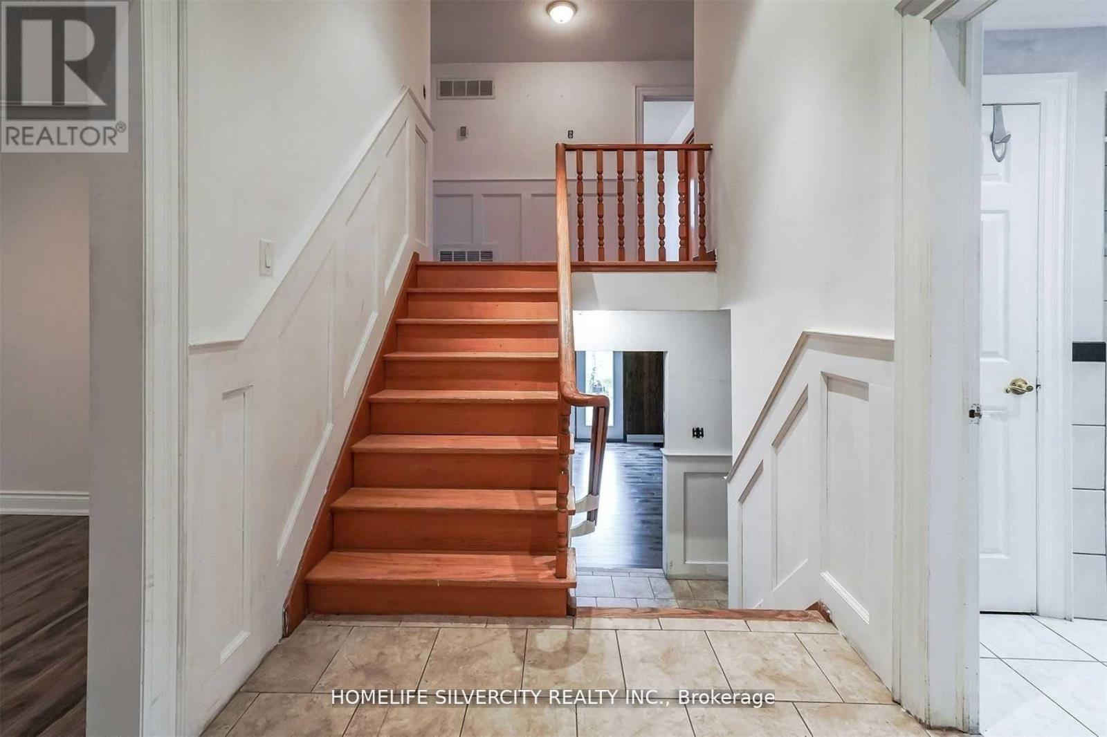 4395 Castlemore Road, Brampton, Ontario  L6P 0W9 - Photo 11 - W12851884