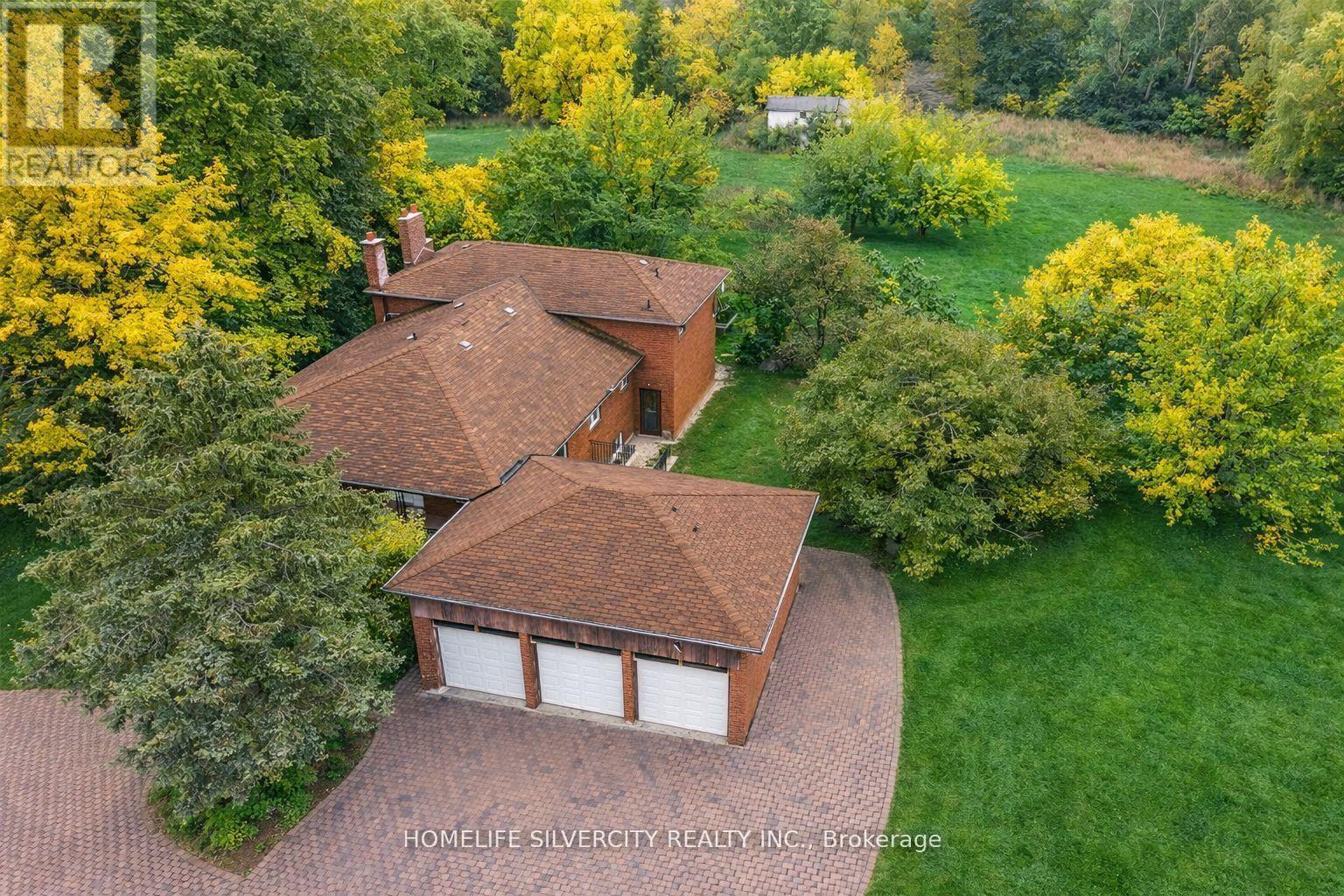 4395 Castlemore Road, Brampton, Ontario  L6P 0W9 - Photo 2 - W12851884