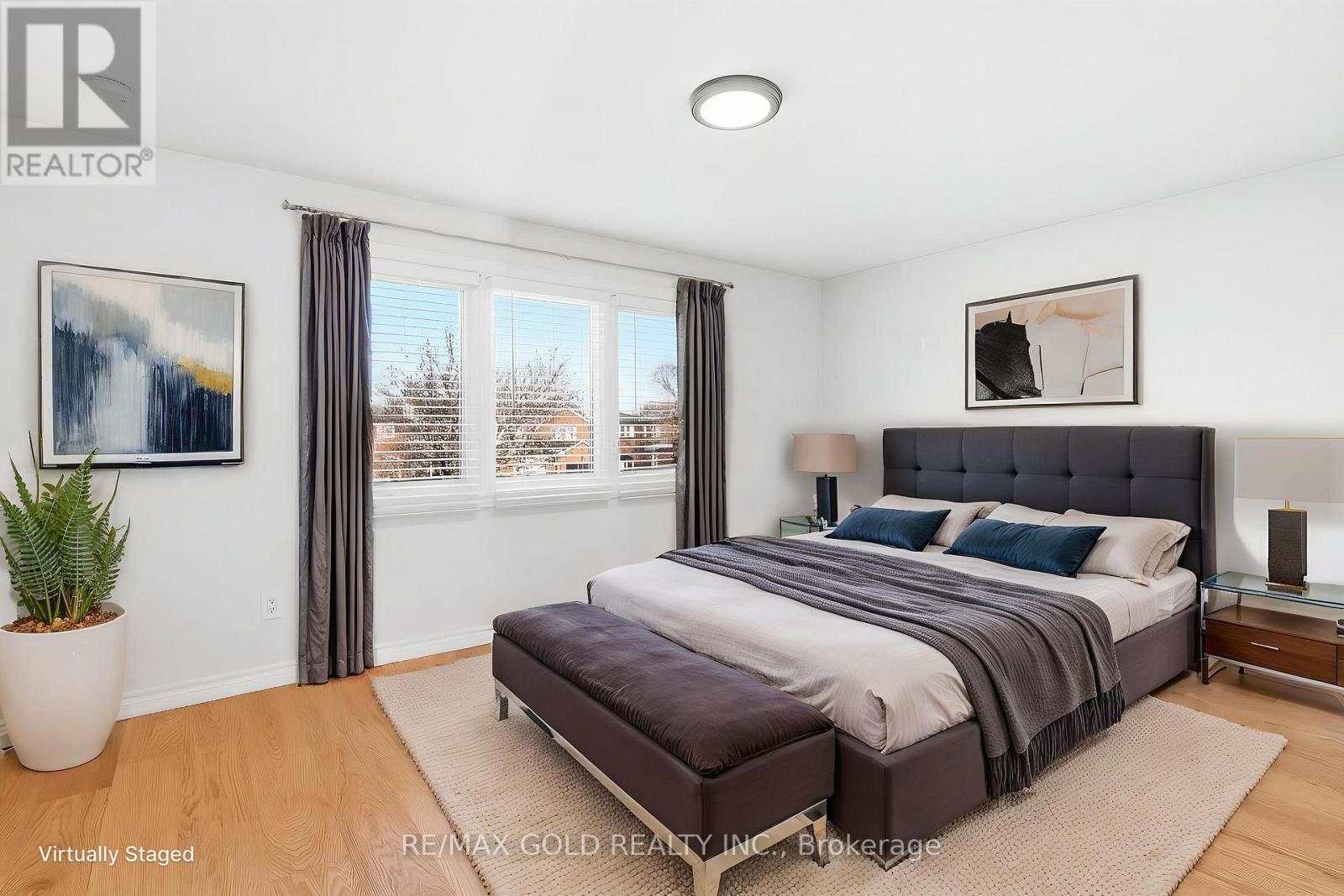 4334 Lee Drive, Mississauga, Ontario  L4W 4A8 - Photo 16 - W12851898