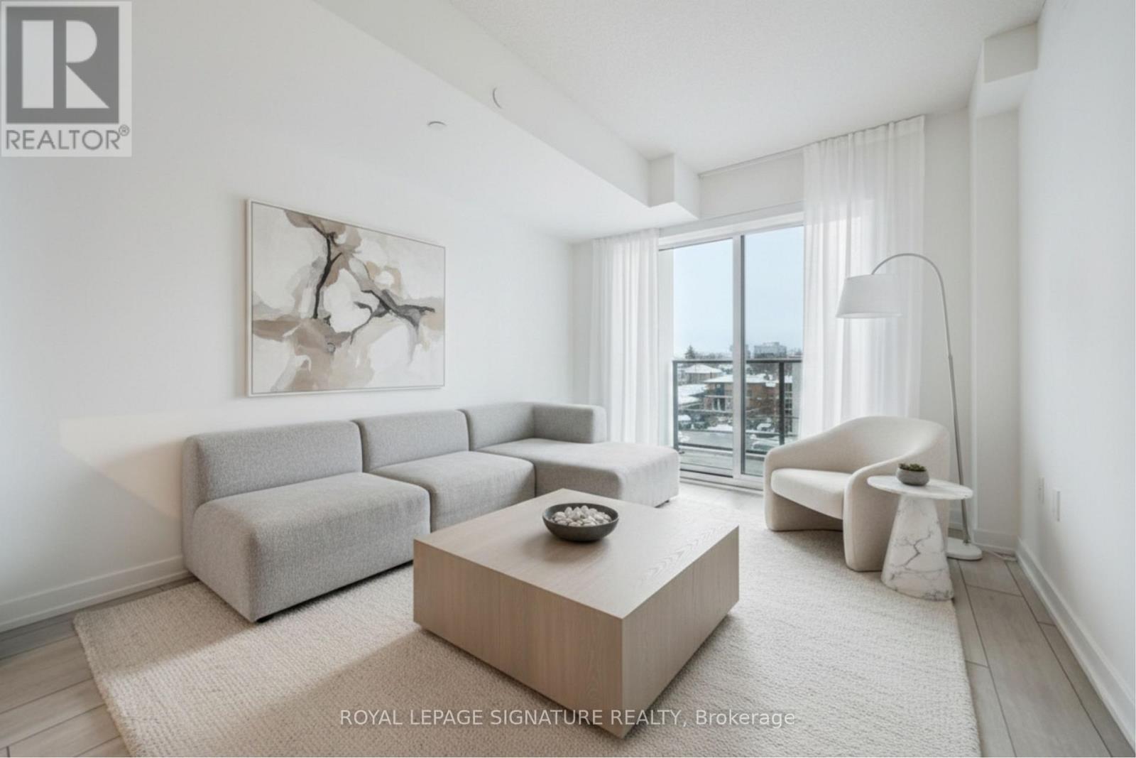 325 - 556 Marlee Avenue, Toronto (Yorkdale-Glen Park), Ontario  M6B 0B1 - Photo 3 - W12851940