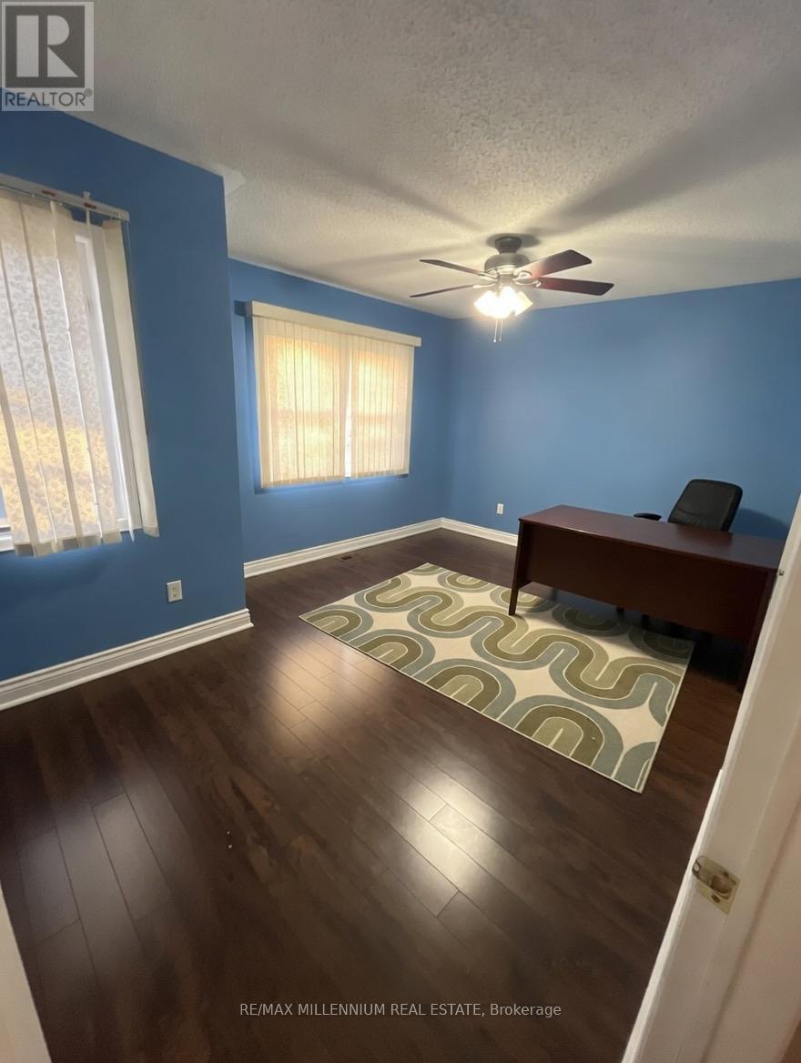 3891 Bloomington Crescent, Mississauga (Churchill Meadows), Ontario  L5M 7H4 - Photo 7 - W12851944