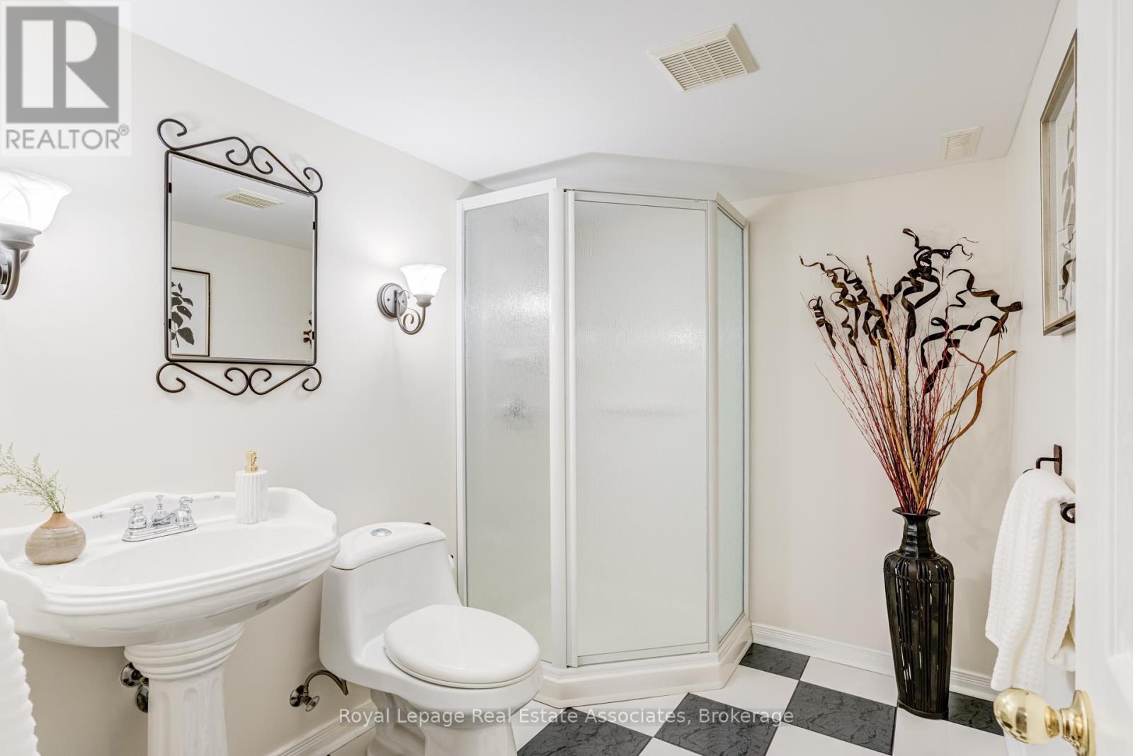 3154 Barwell Road, Mississauga, Ontario  L5L 3Z6 - Photo 38 - W12851954