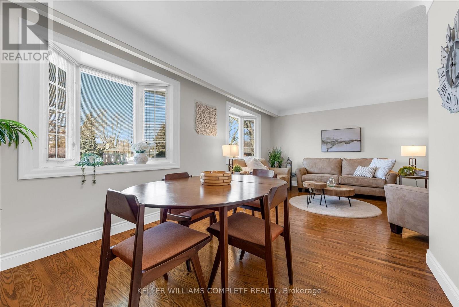 411 Bryant Crescent, Burlington, Ontario  L7L 3Z4 - Photo 11 - W12851962